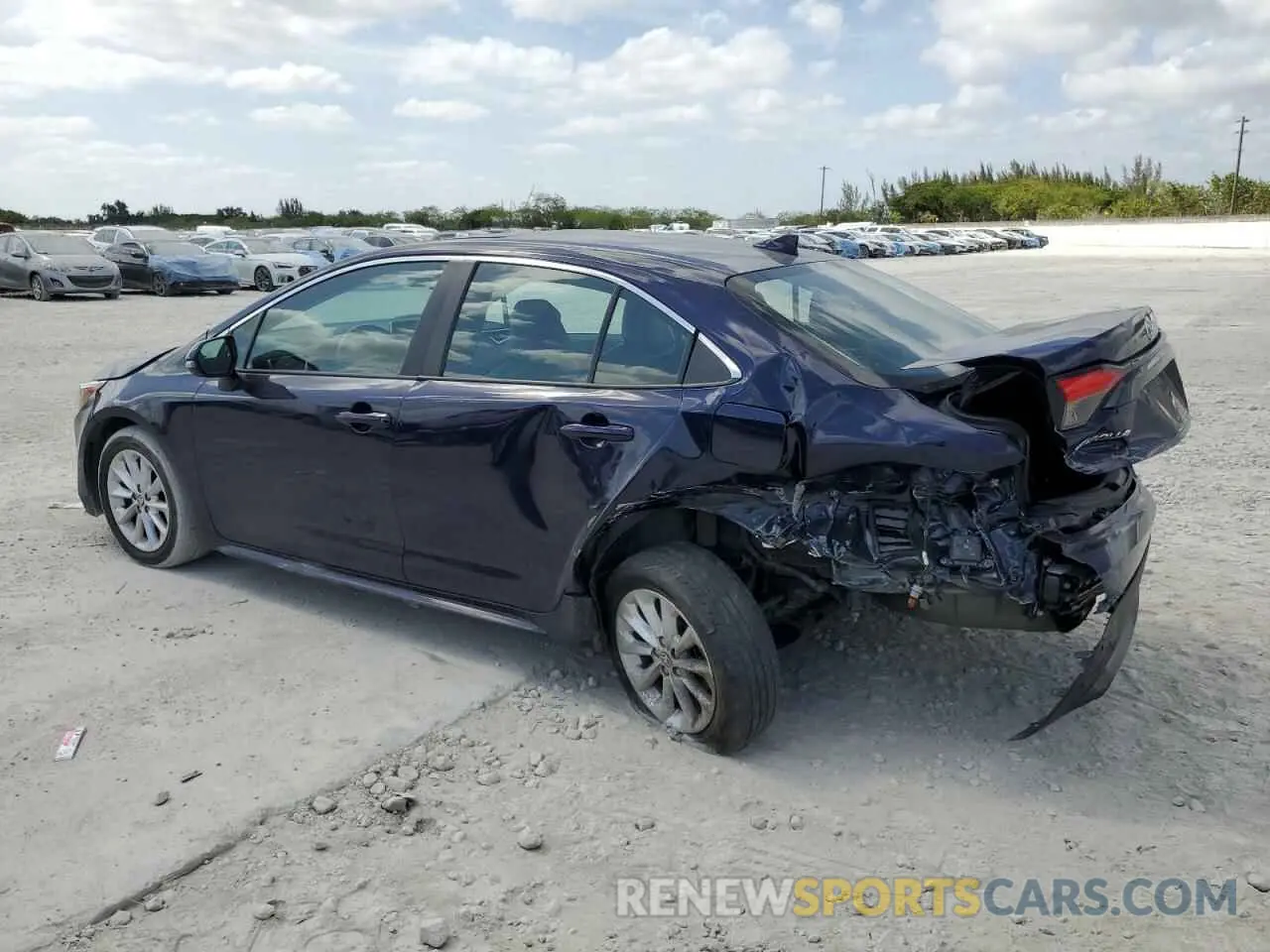 2 Photograph of a damaged car 5YFFPMAE2NP367079 TOYOTA COROLLA 2022