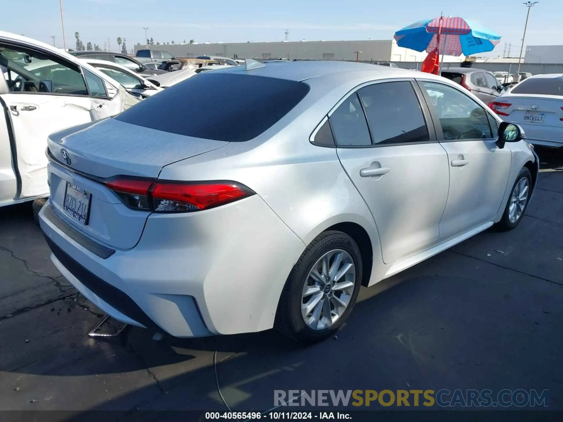 4 Photograph of a damaged car 5YFFPMAE8NP290010 TOYOTA COROLLA 2022