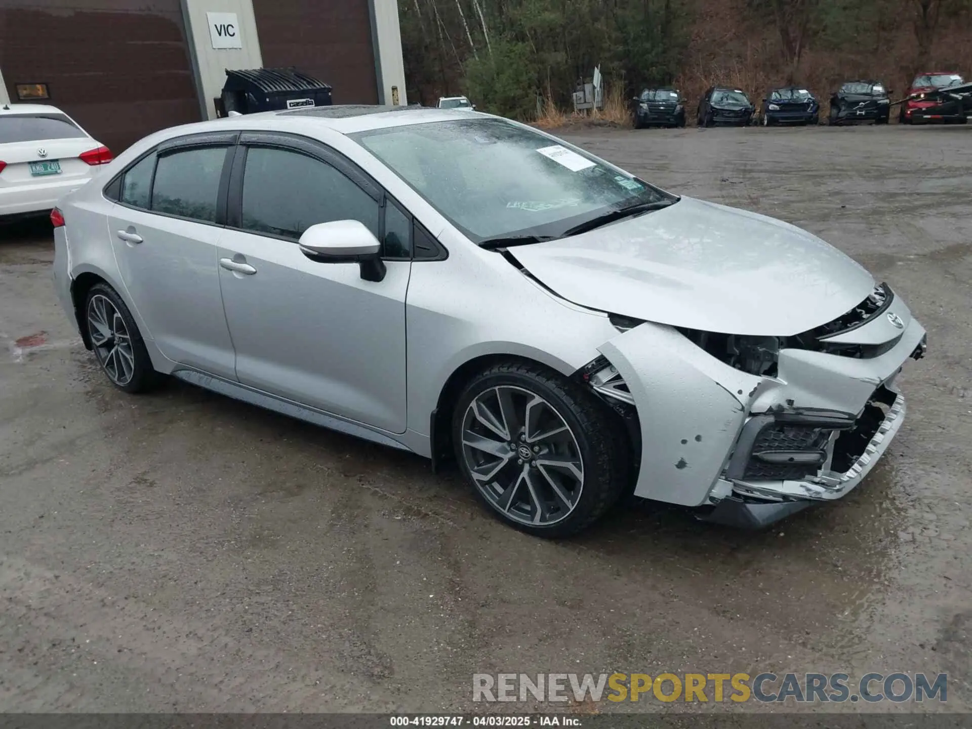 1 Photograph of a damaged car 5YFM4MCE1NP130211 TOYOTA COROLLA 2022