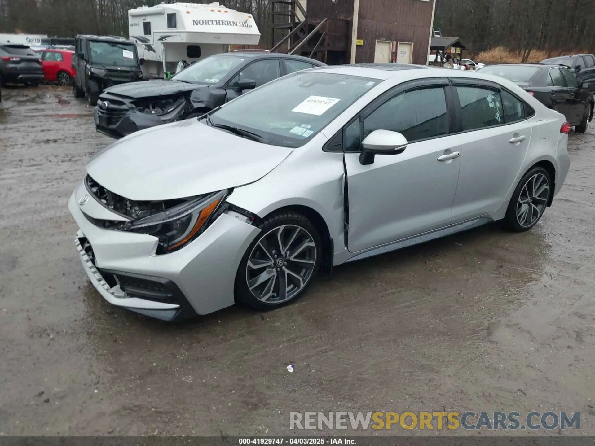 2 Photograph of a damaged car 5YFM4MCE1NP130211 TOYOTA COROLLA 2022