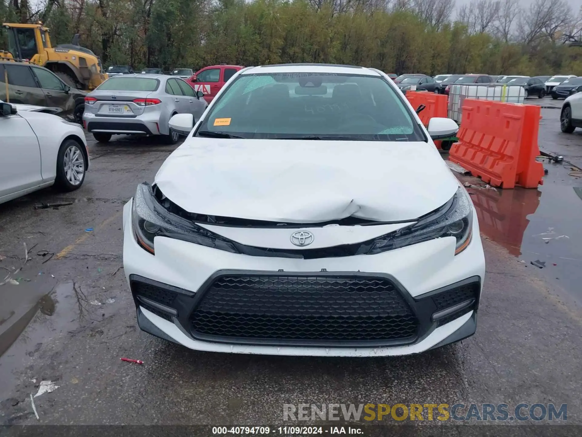 12 Photograph of a damaged car 5YFP4MCE3NP138601 TOYOTA COROLLA 2022