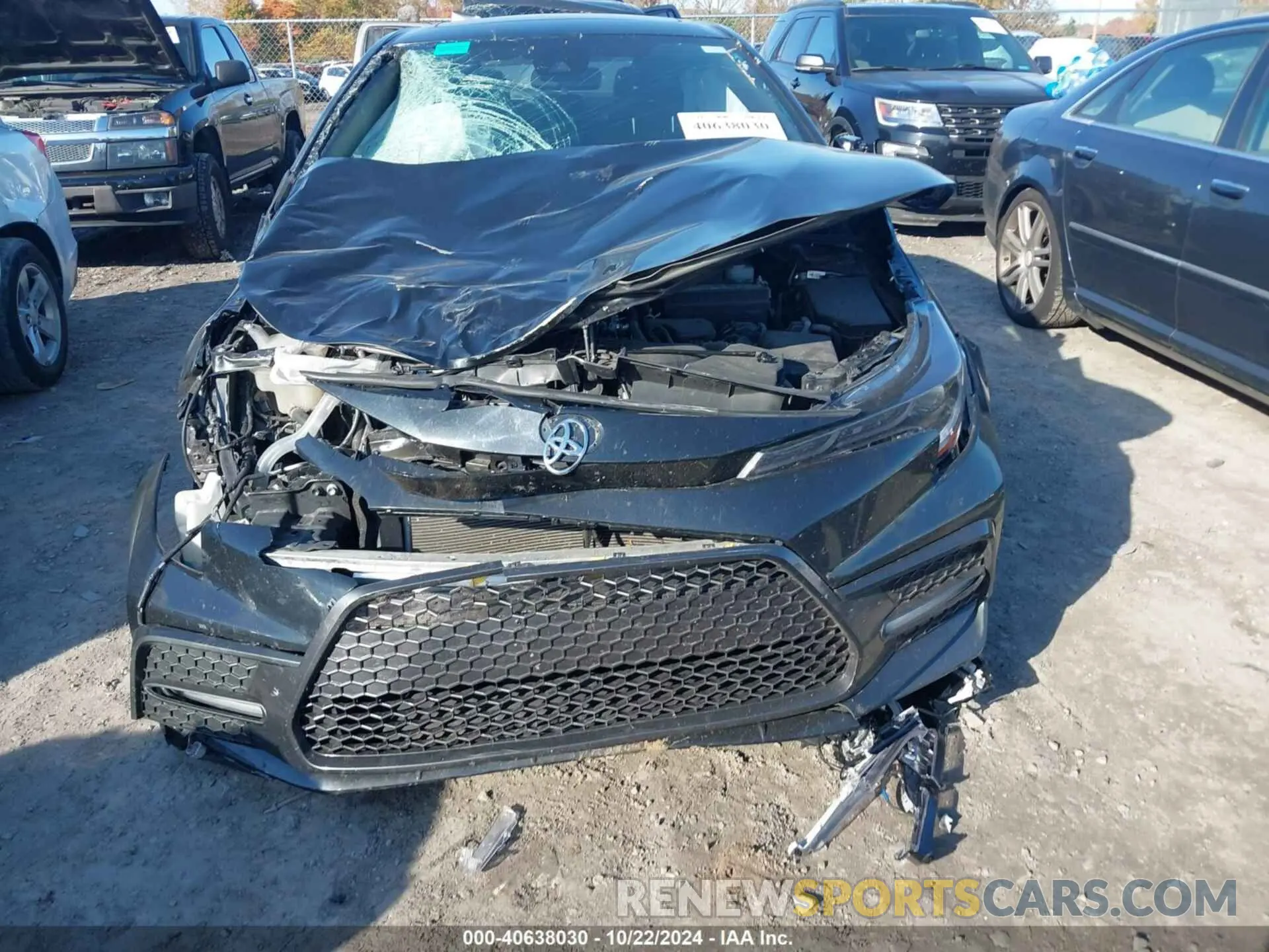 12 Photograph of a damaged car 5YFP4MCEXNP105126 TOYOTA COROLLA 2022