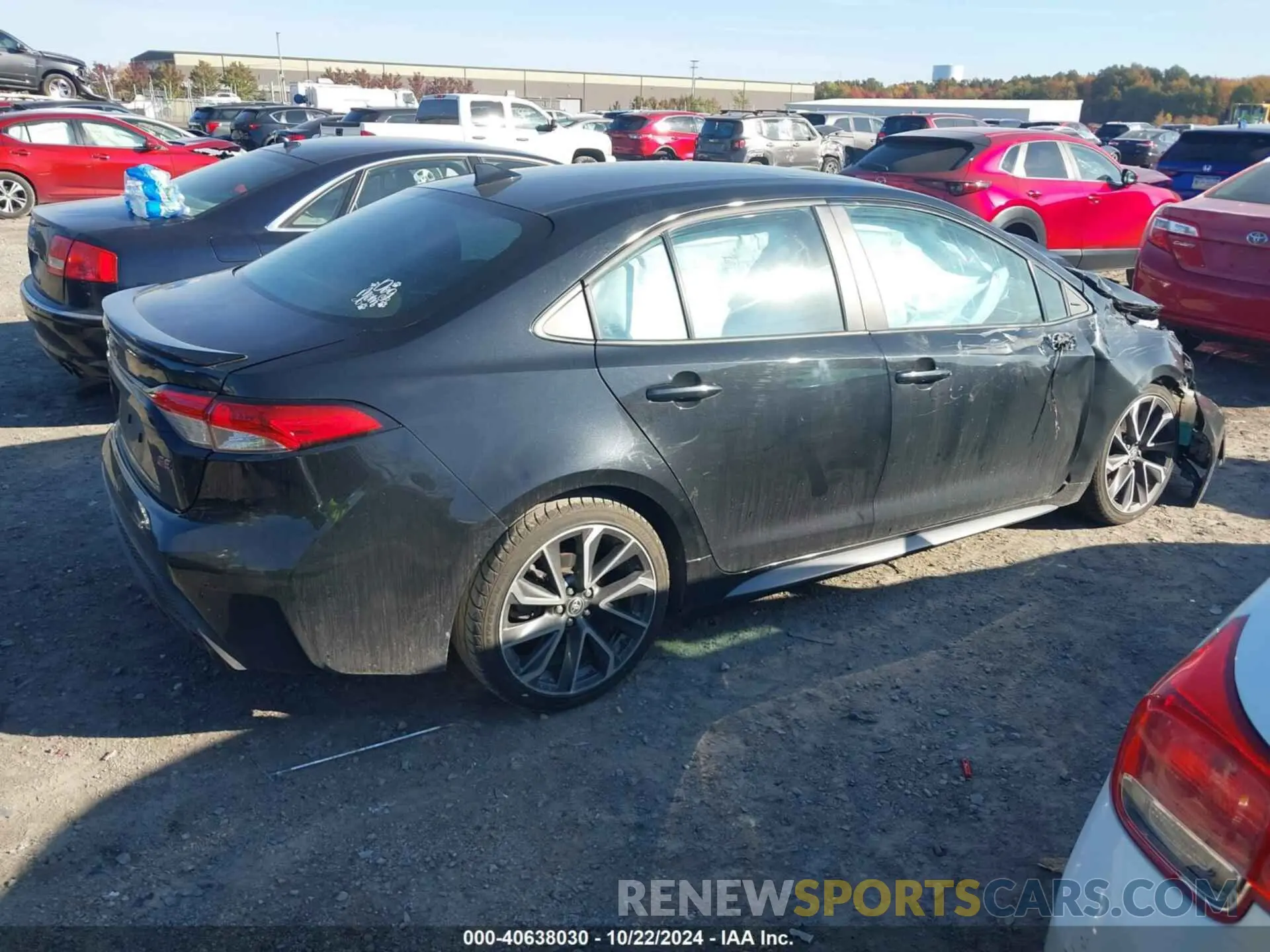 4 Photograph of a damaged car 5YFP4MCEXNP105126 TOYOTA COROLLA 2022