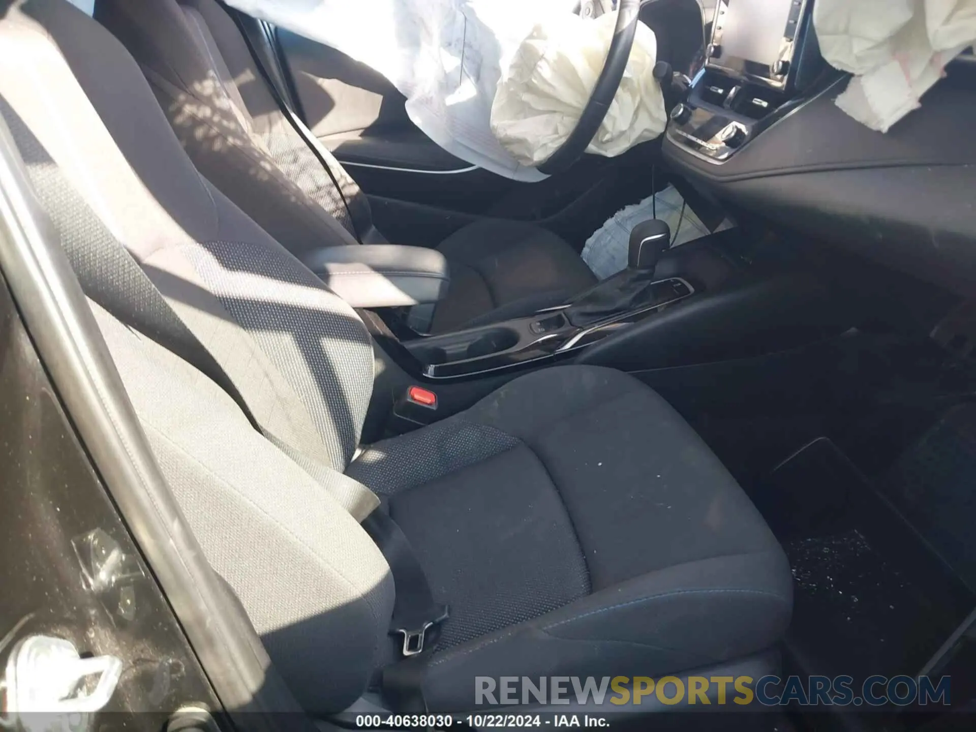 5 Photograph of a damaged car 5YFP4MCEXNP105126 TOYOTA COROLLA 2022