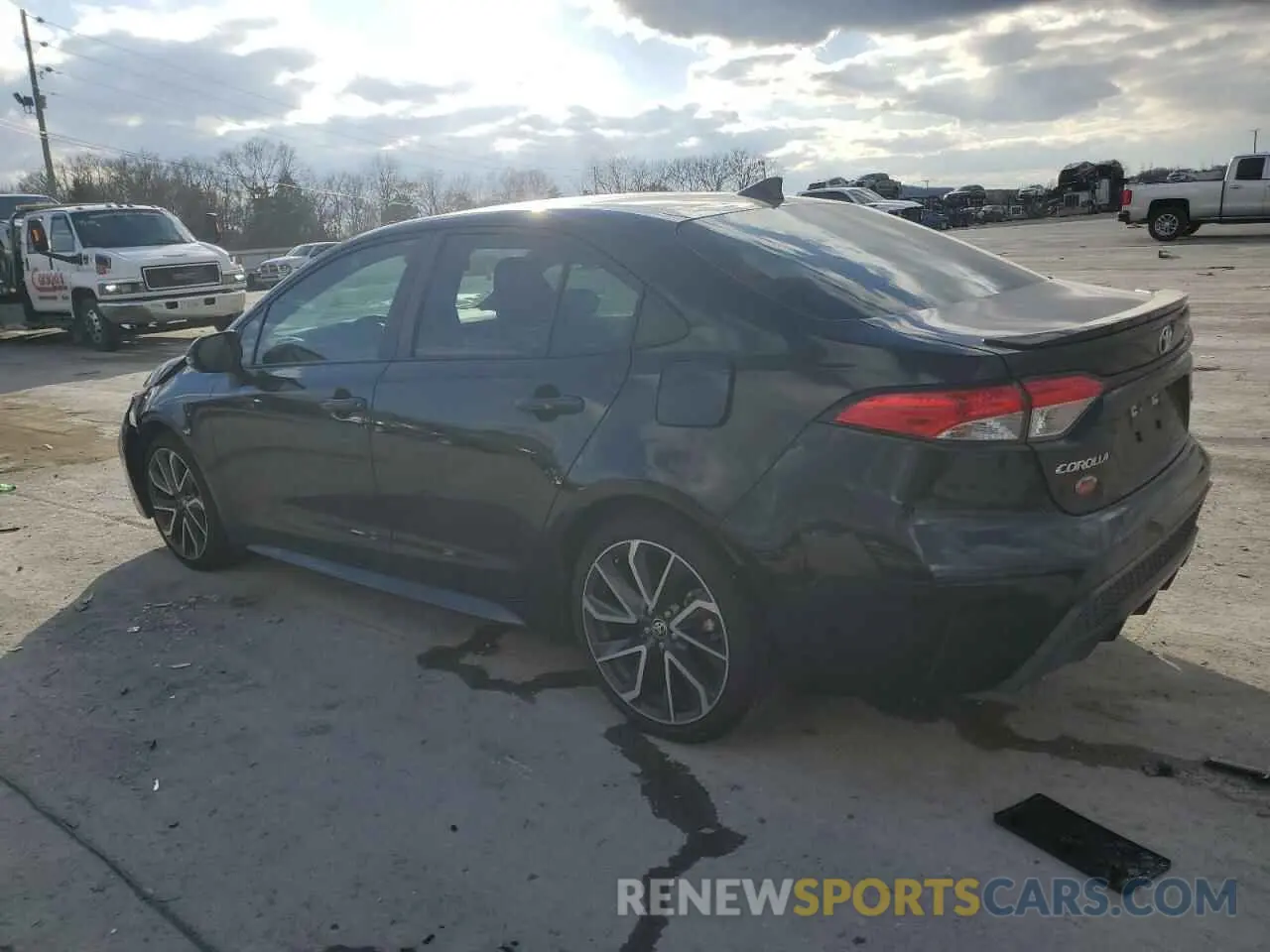 2 Photograph of a damaged car 5YFS4MCE1NP133181 TOYOTA COROLLA 2022