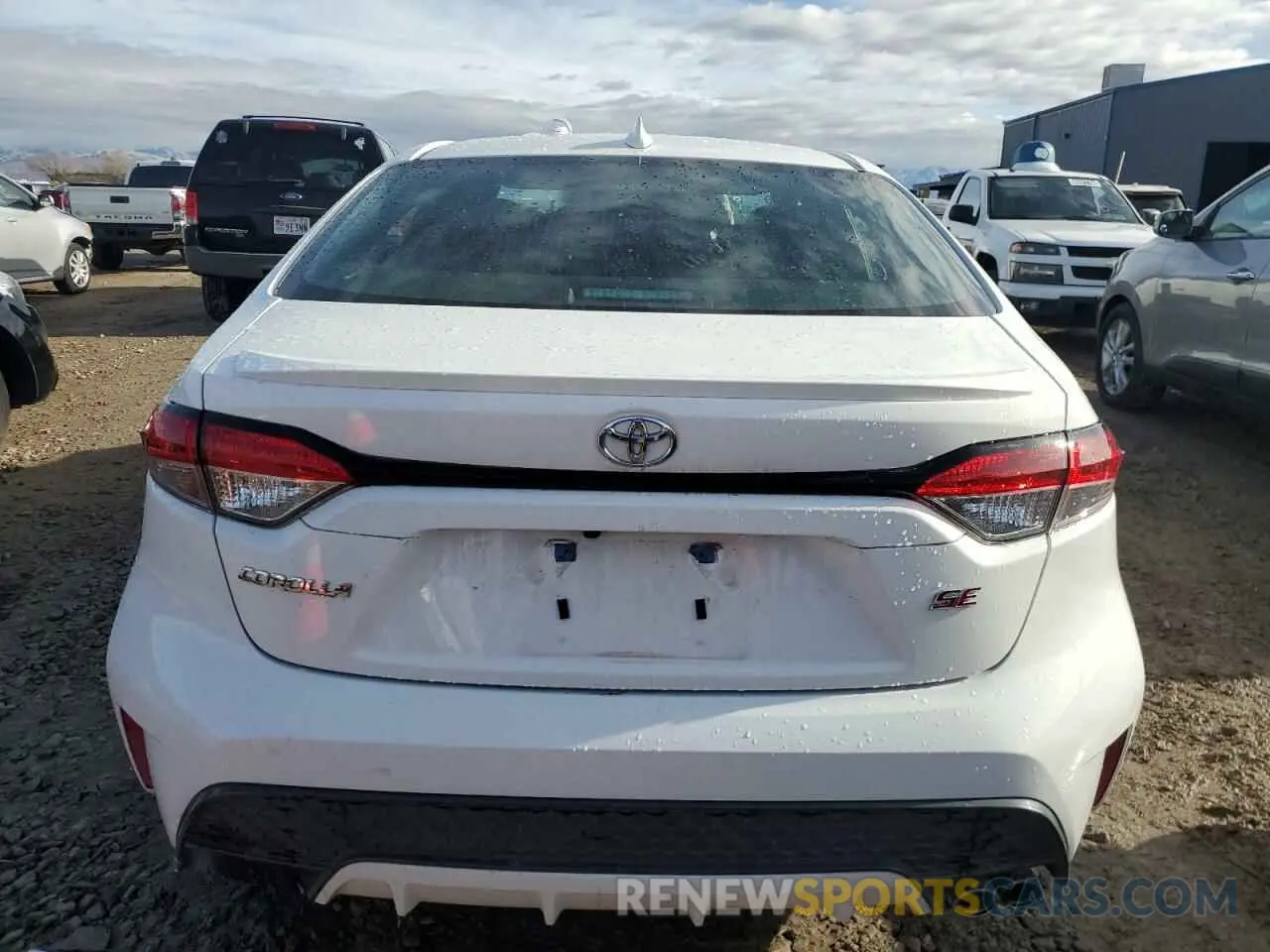 6 Photograph of a damaged car 5YFS4MCE2NP102375 TOYOTA COROLLA 2022