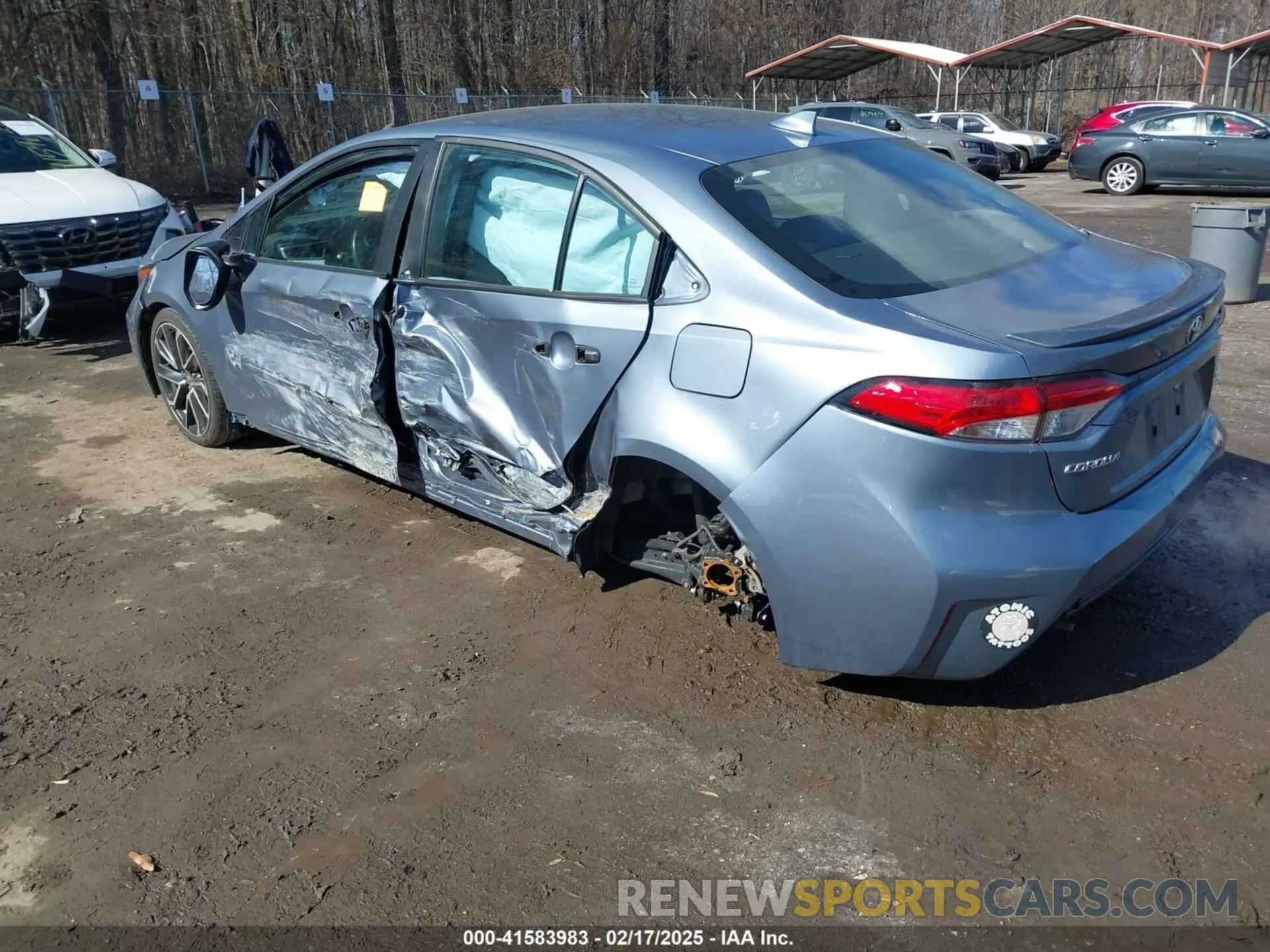 3 Photograph of a damaged car 5YFS4MCE2NP133089 TOYOTA COROLLA 2022