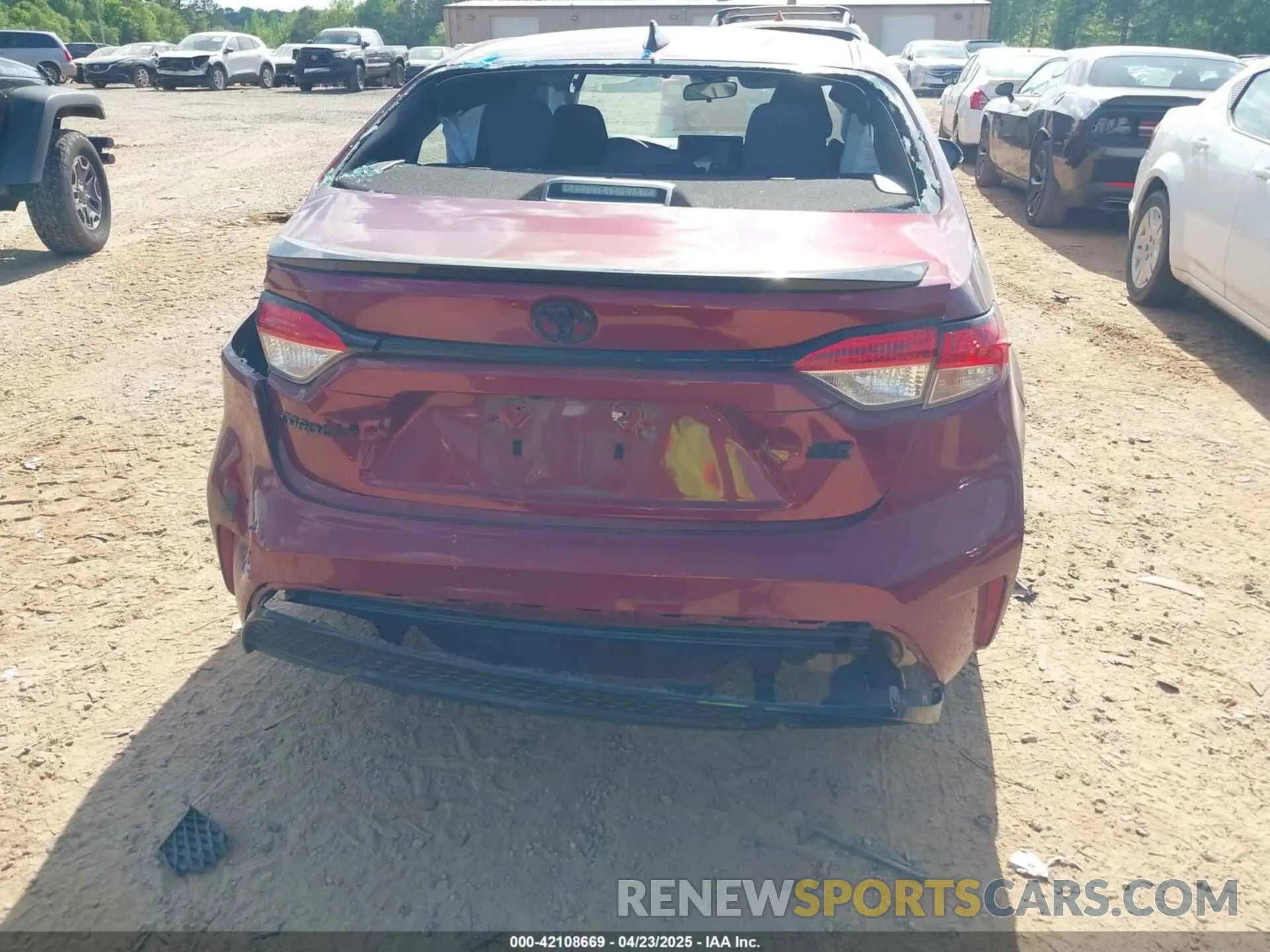 16 Photograph of a damaged car 5YFS4MCE3NP112056 TOYOTA COROLLA 2022