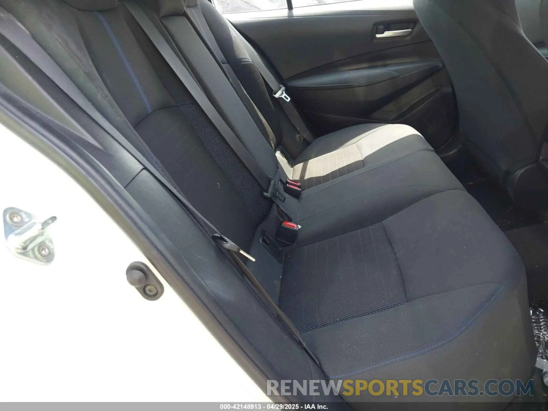 8 Фотография поврежденного автомобиля 5YFS4MCE4NP127603 TOYOTA COROLLA 2022