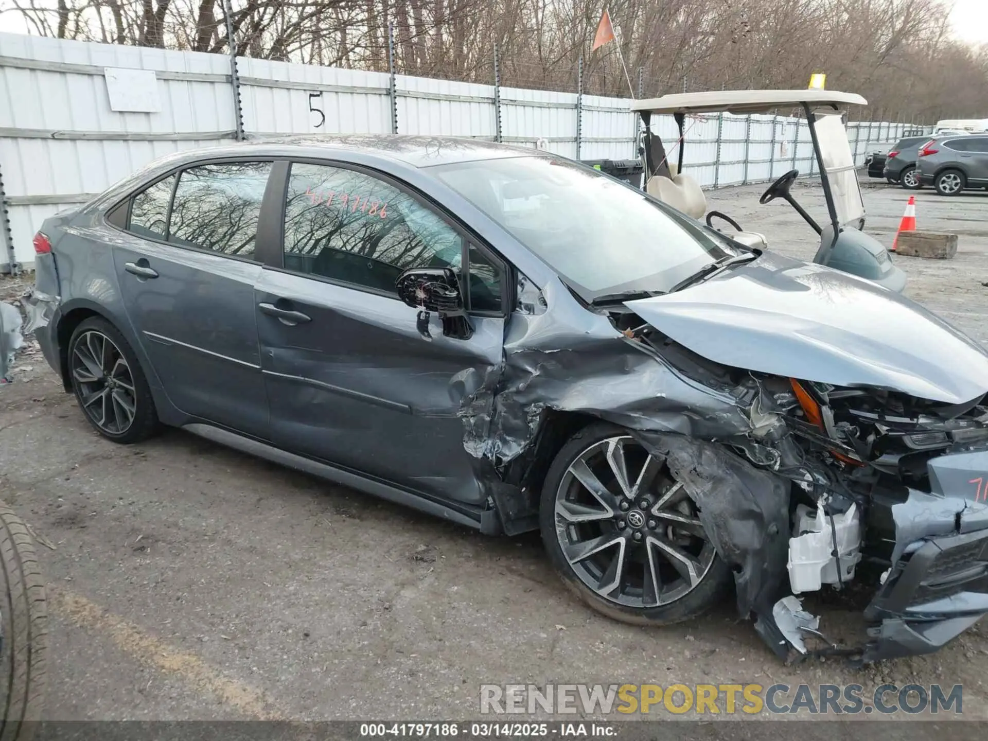 12 Photograph of a damaged car 5YFS4MCE6NP120572 TOYOTA COROLLA 2022