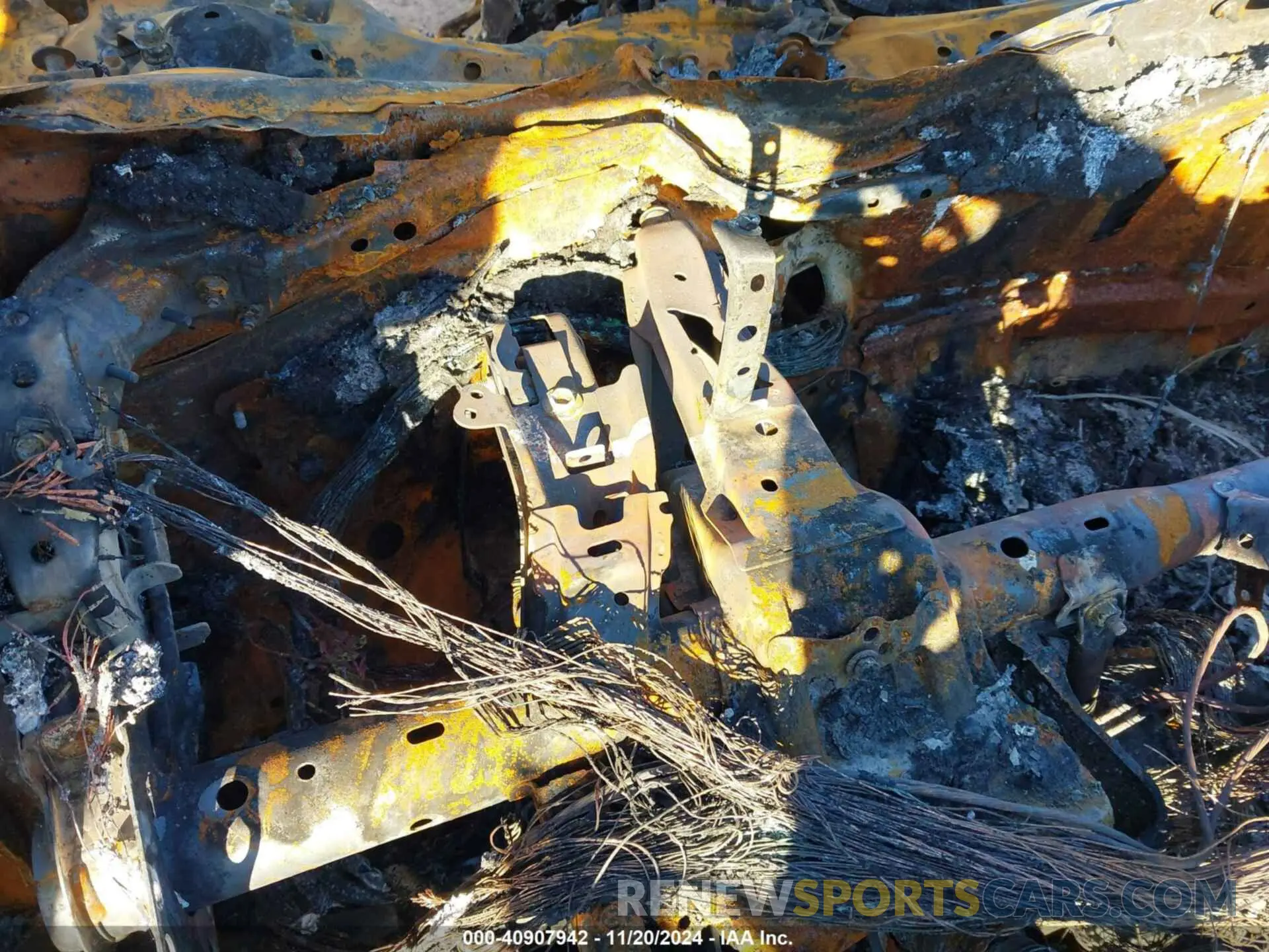 15 Photograph of a damaged car 5YFS4MCE6NP132625 TOYOTA COROLLA 2022
