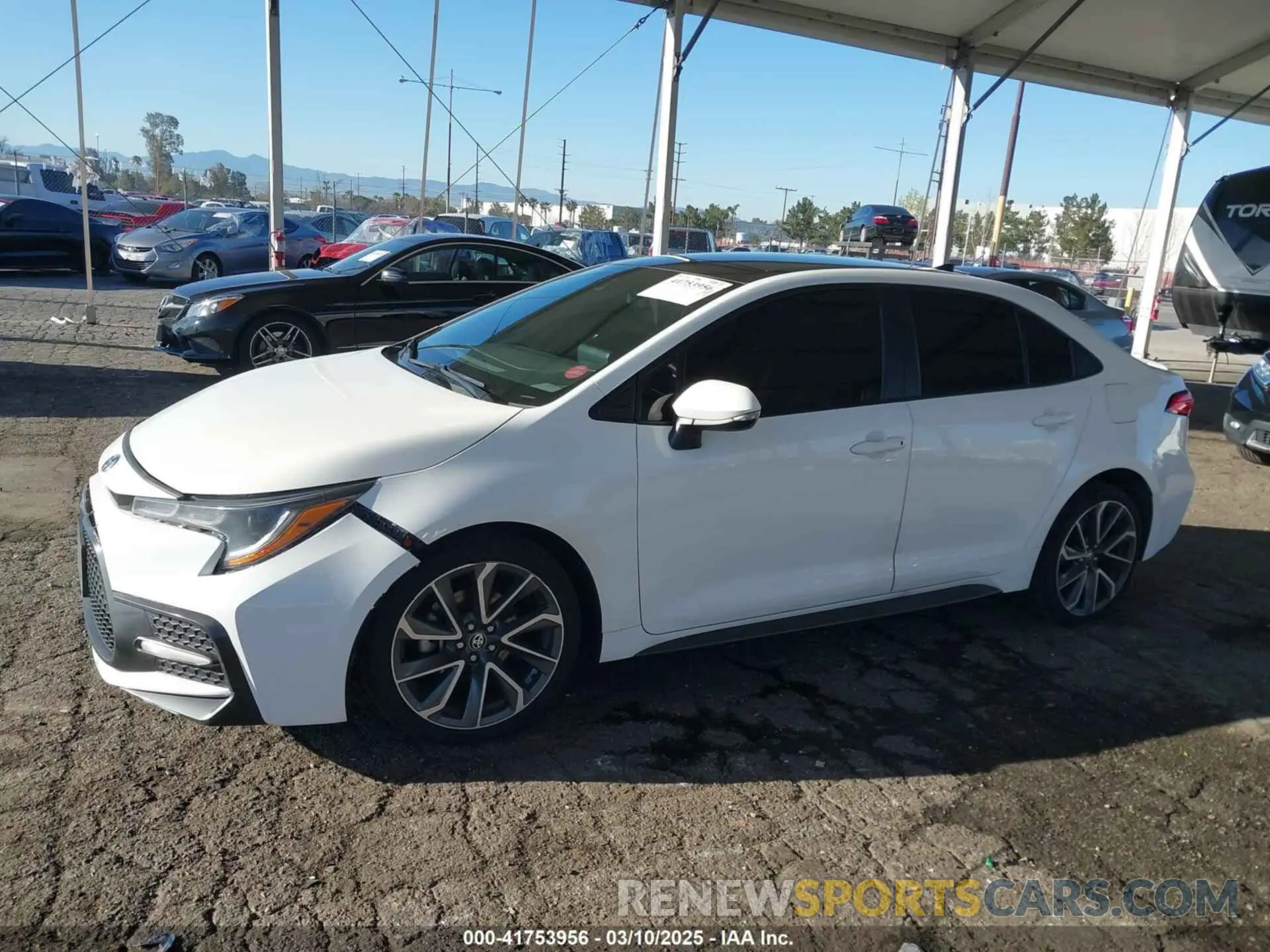 2 Photograph of a damaged car 5YFS4MCE7NP118247 TOYOTA COROLLA 2022