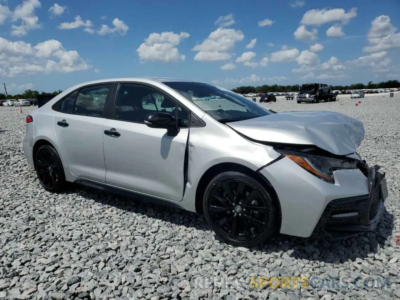4 Photograph of a damaged car 5YFS4MCE8NP109122 TOYOTA COROLLA 2022