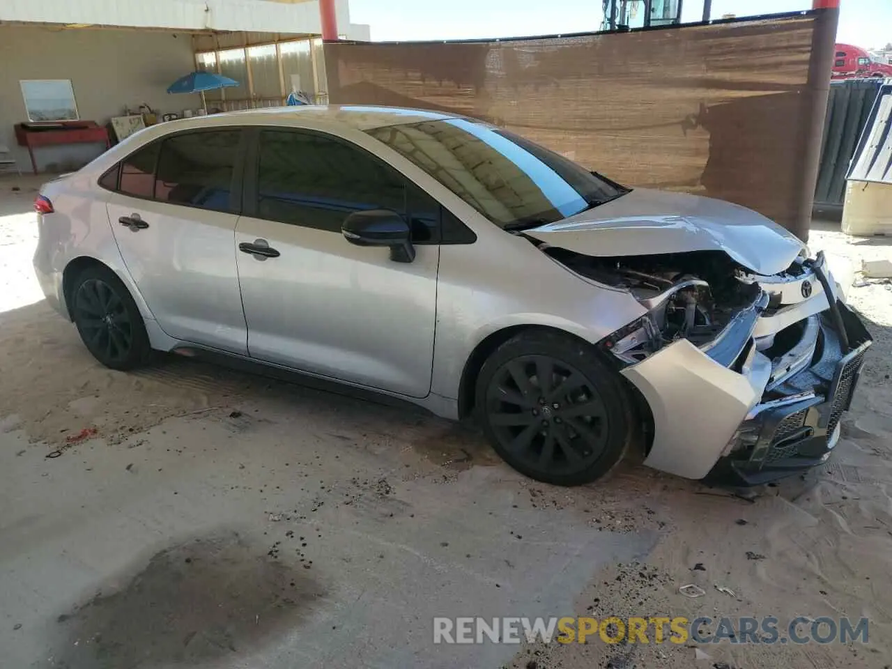 4 Photograph of a damaged car 5YFS4MCE8NP113607 TOYOTA COROLLA 2022