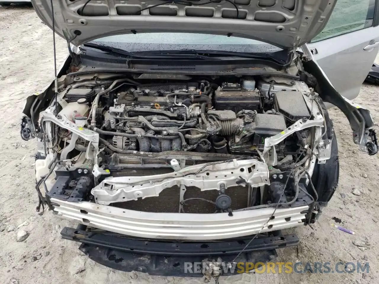 11 Photograph of a damaged car 5YFS4MCEXNP106223 TOYOTA COROLLA 2022
