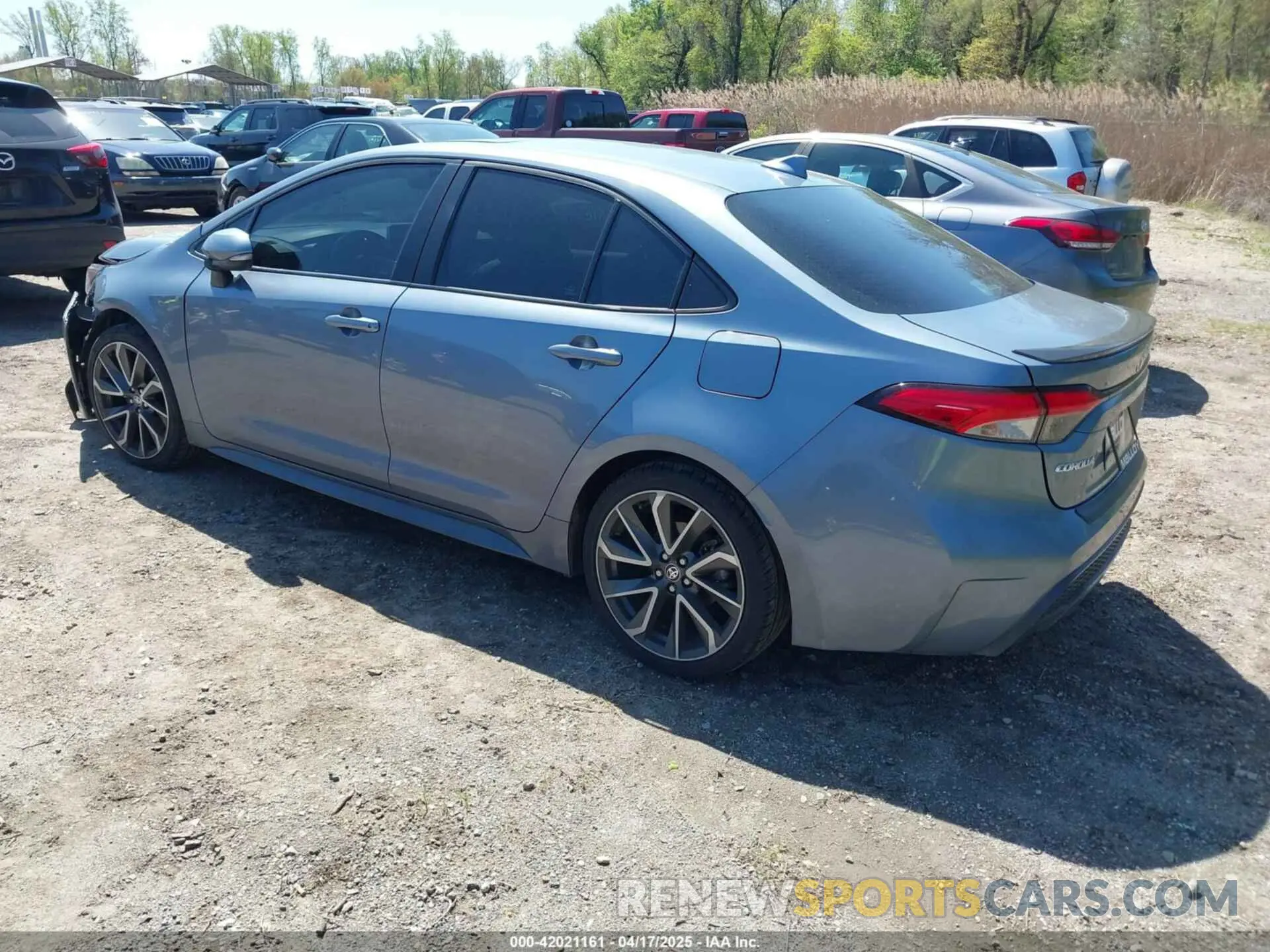 3 Photograph of a damaged car 5YFT4MCE1NP135209 TOYOTA COROLLA 2022