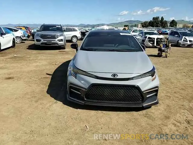 11 Photograph of a damaged car 5YFT4MCE7NP112484 TOYOTA COROLLA 2022