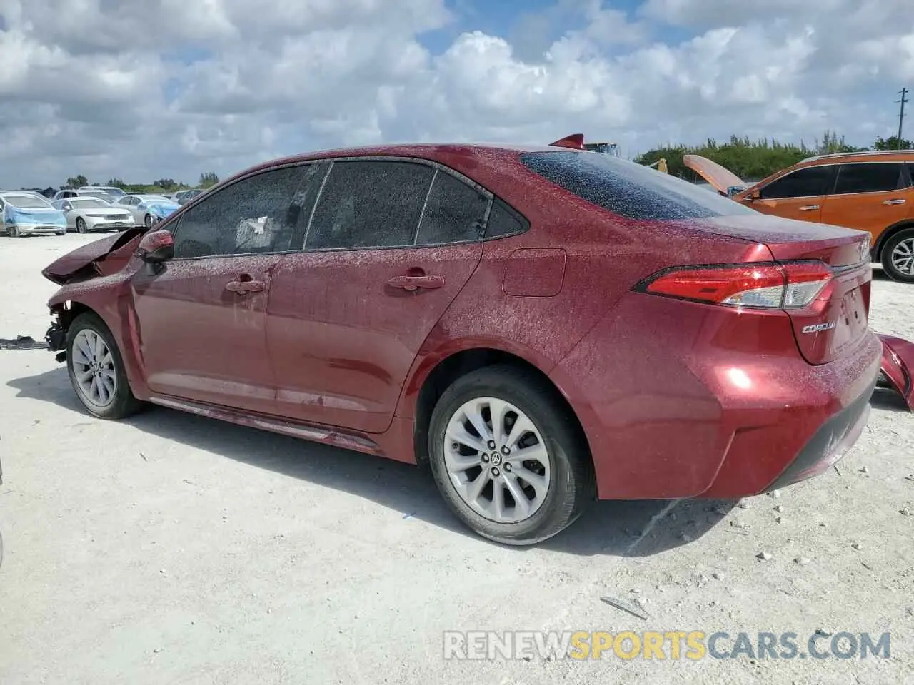 2 Photograph of a damaged car 5YFVPMAE2NP318959 TOYOTA COROLLA 2022