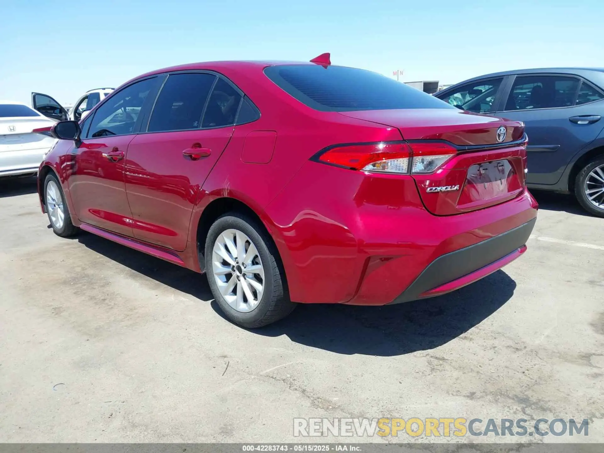 3 Photograph of a damaged car 5YFVPMAE4NP363708 TOYOTA COROLLA 2022