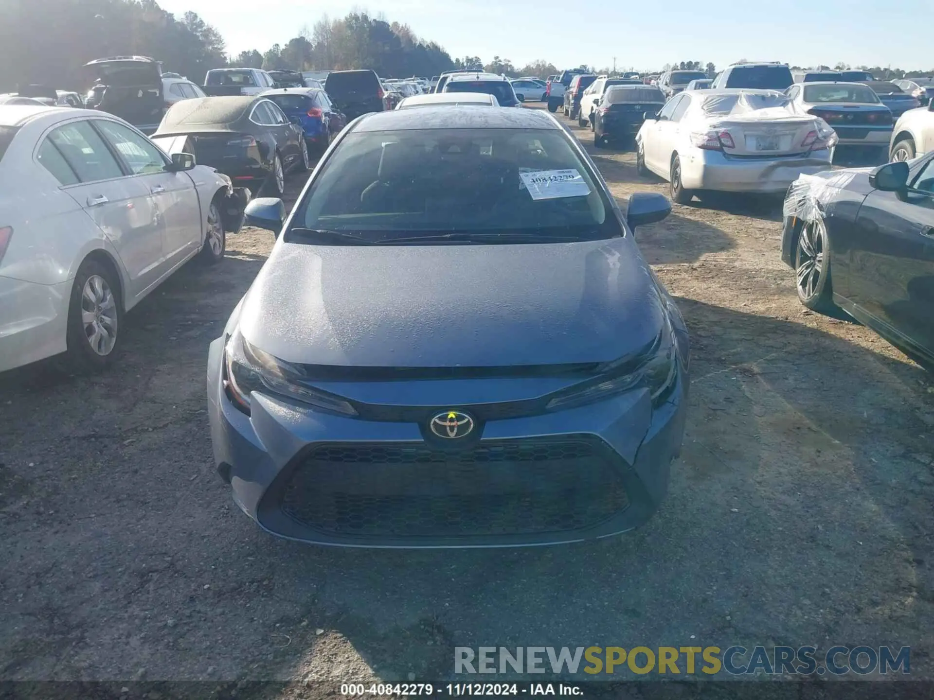 12 Photograph of a damaged car 5YFVPMAE5NP389573 TOYOTA COROLLA 2022