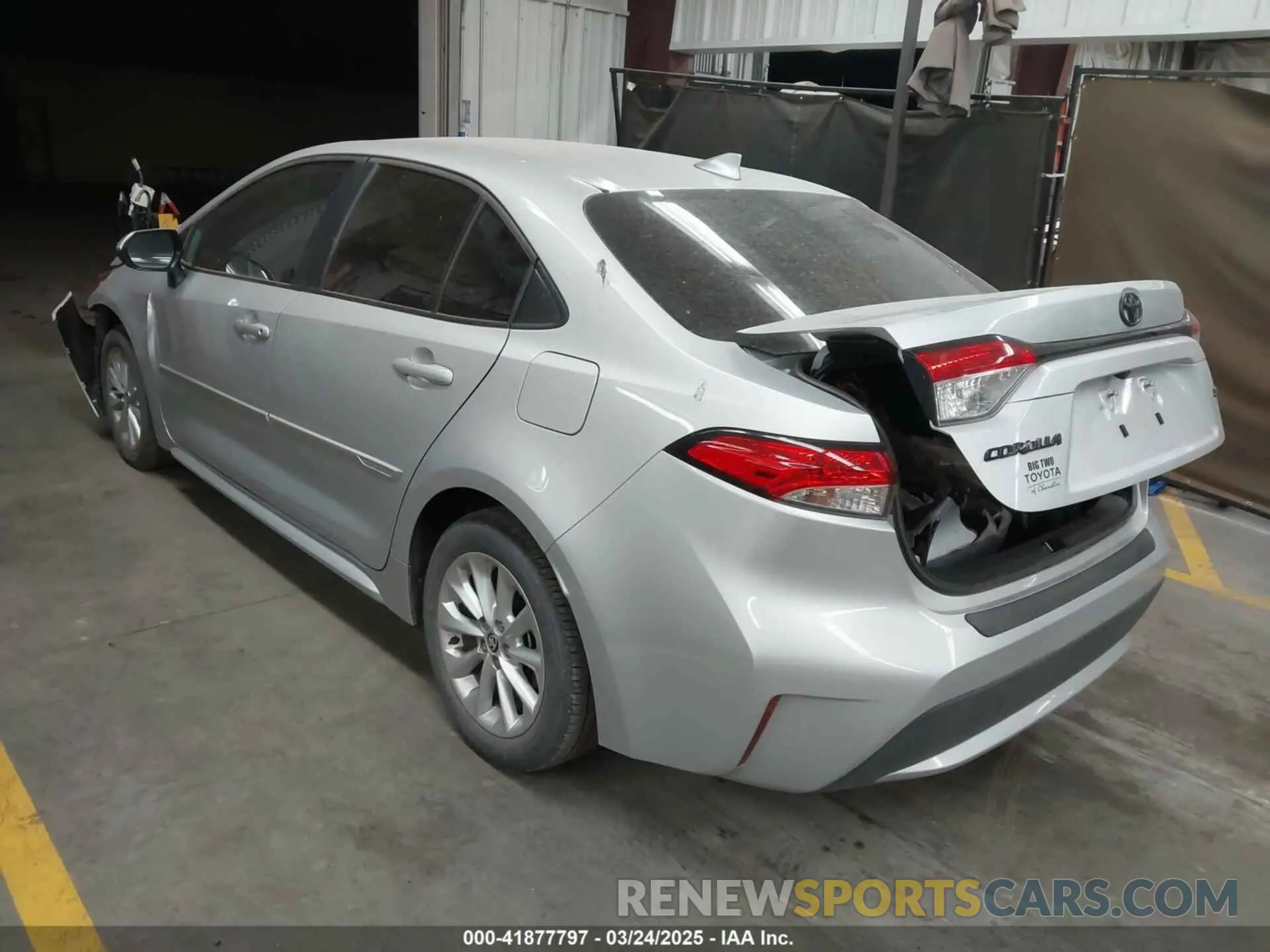 3 Photograph of a damaged car 5YFVPMAEXNP301360 TOYOTA COROLLA 2022