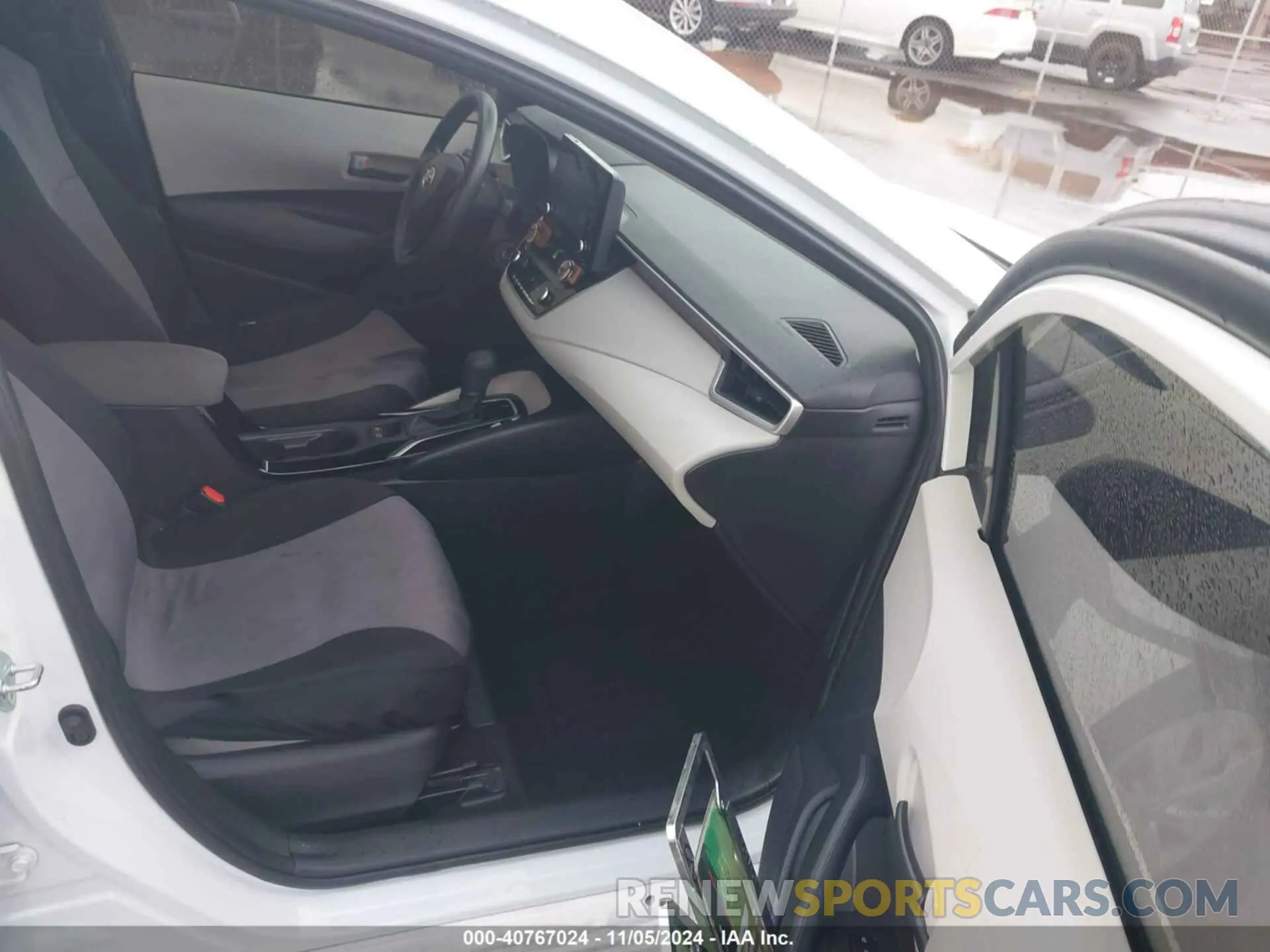 5 Photograph of a damaged car JTDDPMAE4N3024290 TOYOTA COROLLA 2022