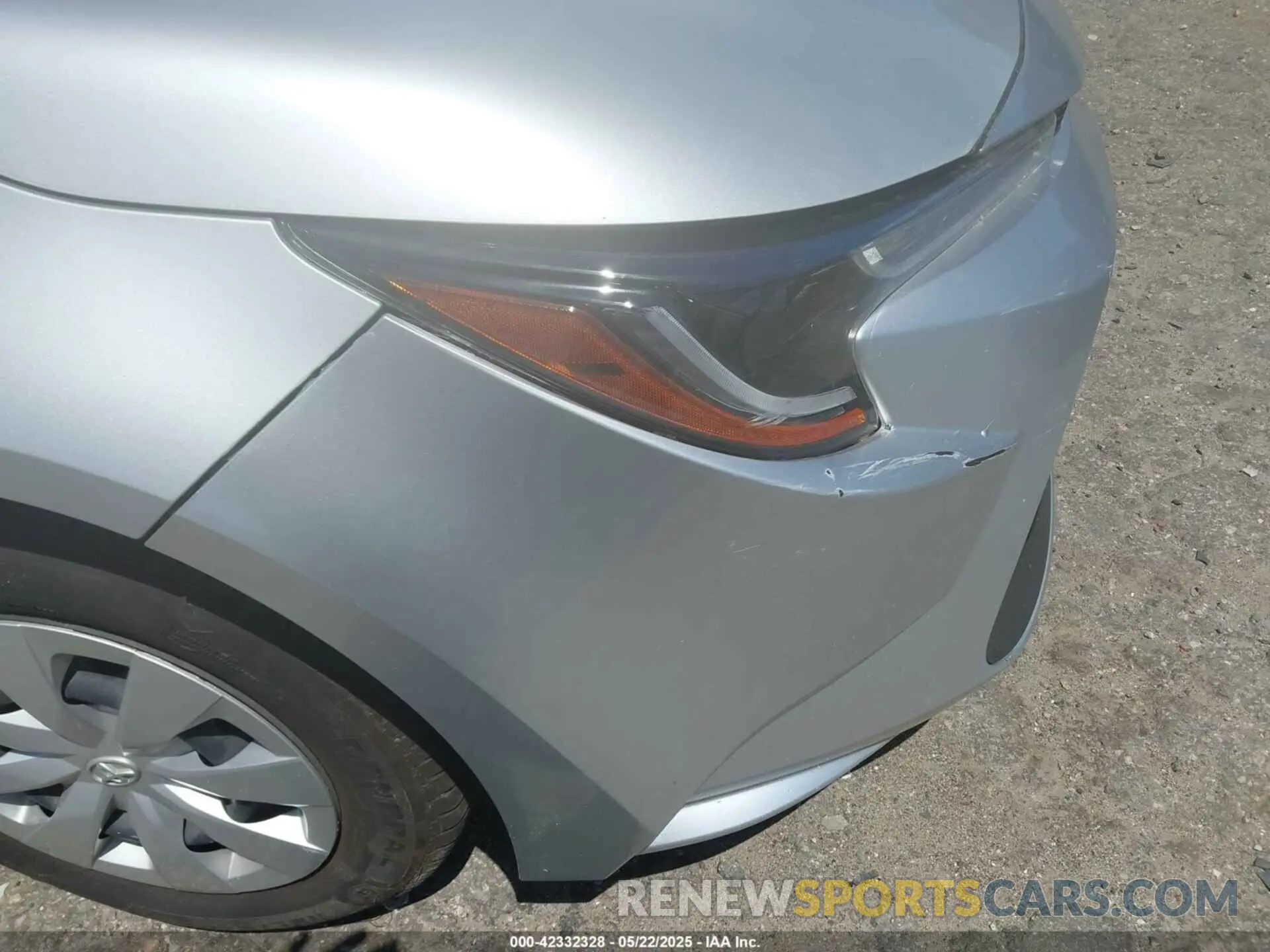 17 Photograph of a damaged car JTDDPMAE7N3013963 TOYOTA COROLLA 2022
