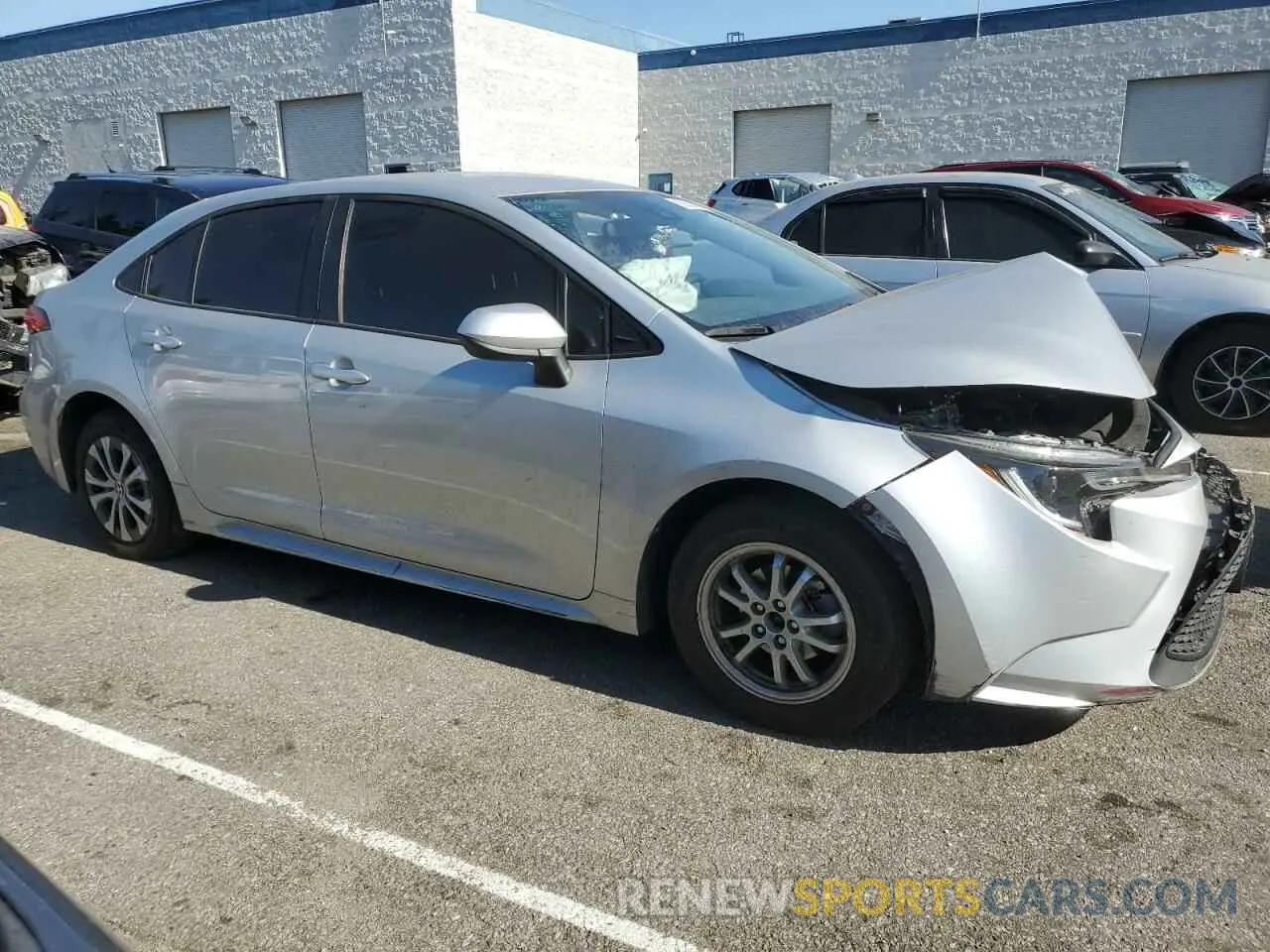 4 Photograph of a damaged car JTDEAMDE0NJ056571 TOYOTA COROLLA 2022