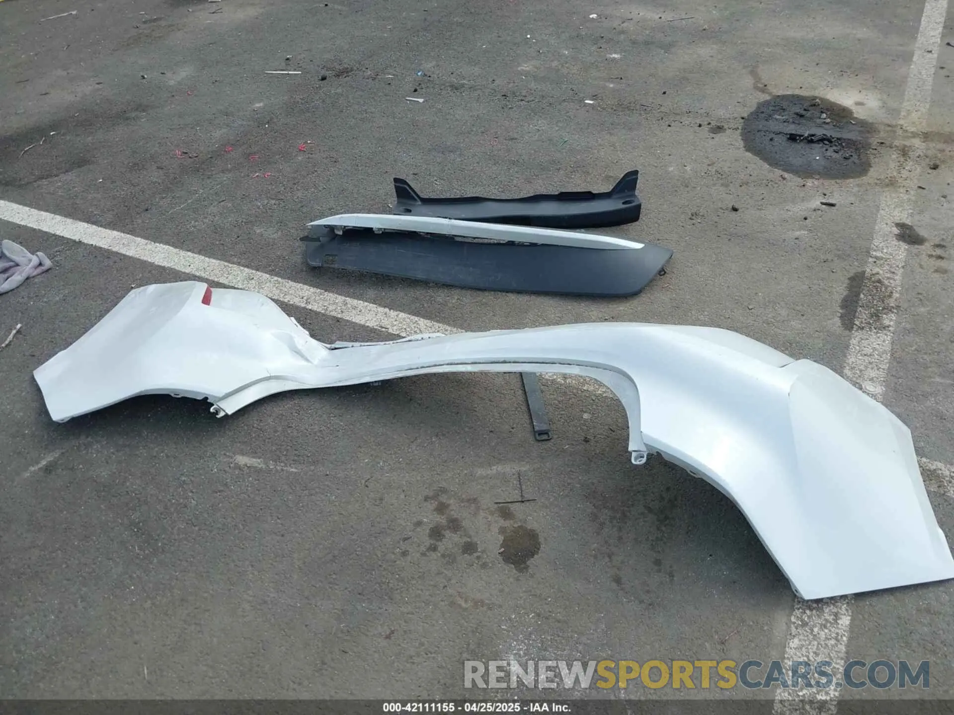12 Фотография поврежденного автомобиля JTDEAMDE1N3013720 TOYOTA COROLLA 2022