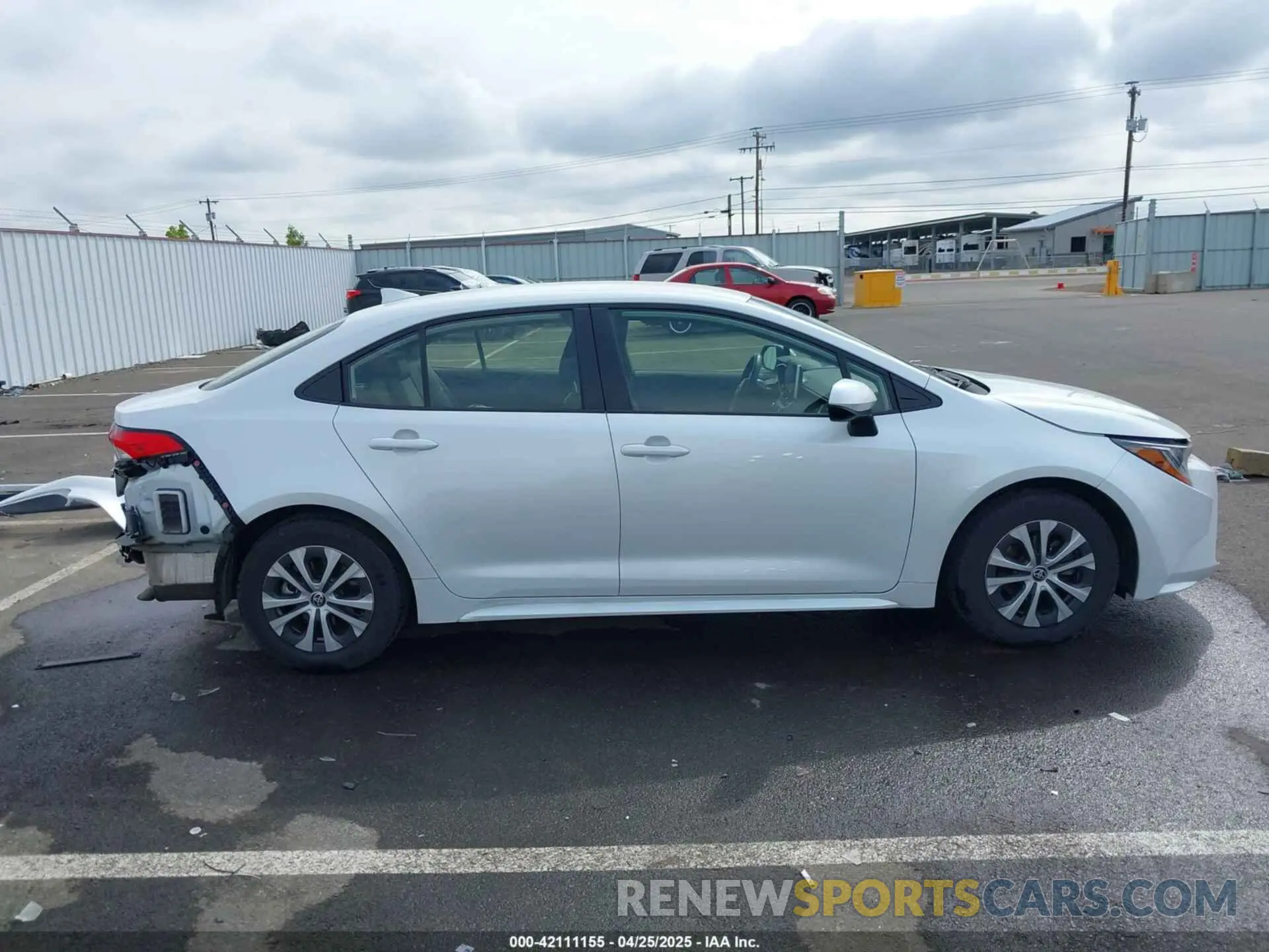 14 Фотография поврежденного автомобиля JTDEAMDE1N3013720 TOYOTA COROLLA 2022