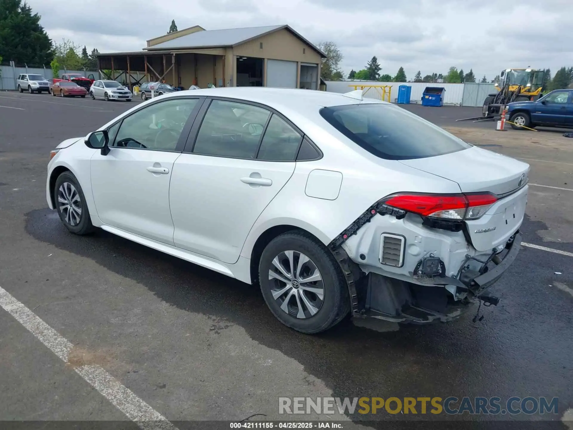 3 Фотография поврежденного автомобиля JTDEAMDE1N3013720 TOYOTA COROLLA 2022