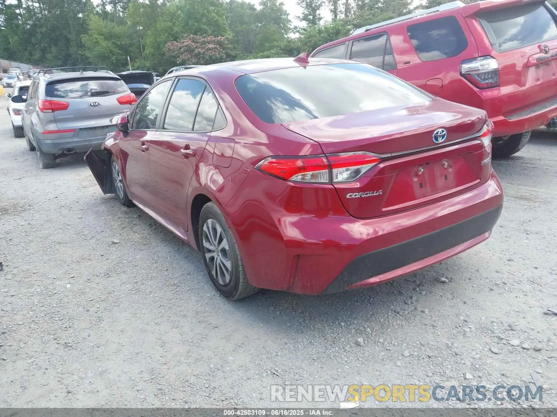 3 Photograph of a damaged car JTDEAMDE1NJ054585 TOYOTA COROLLA 2022