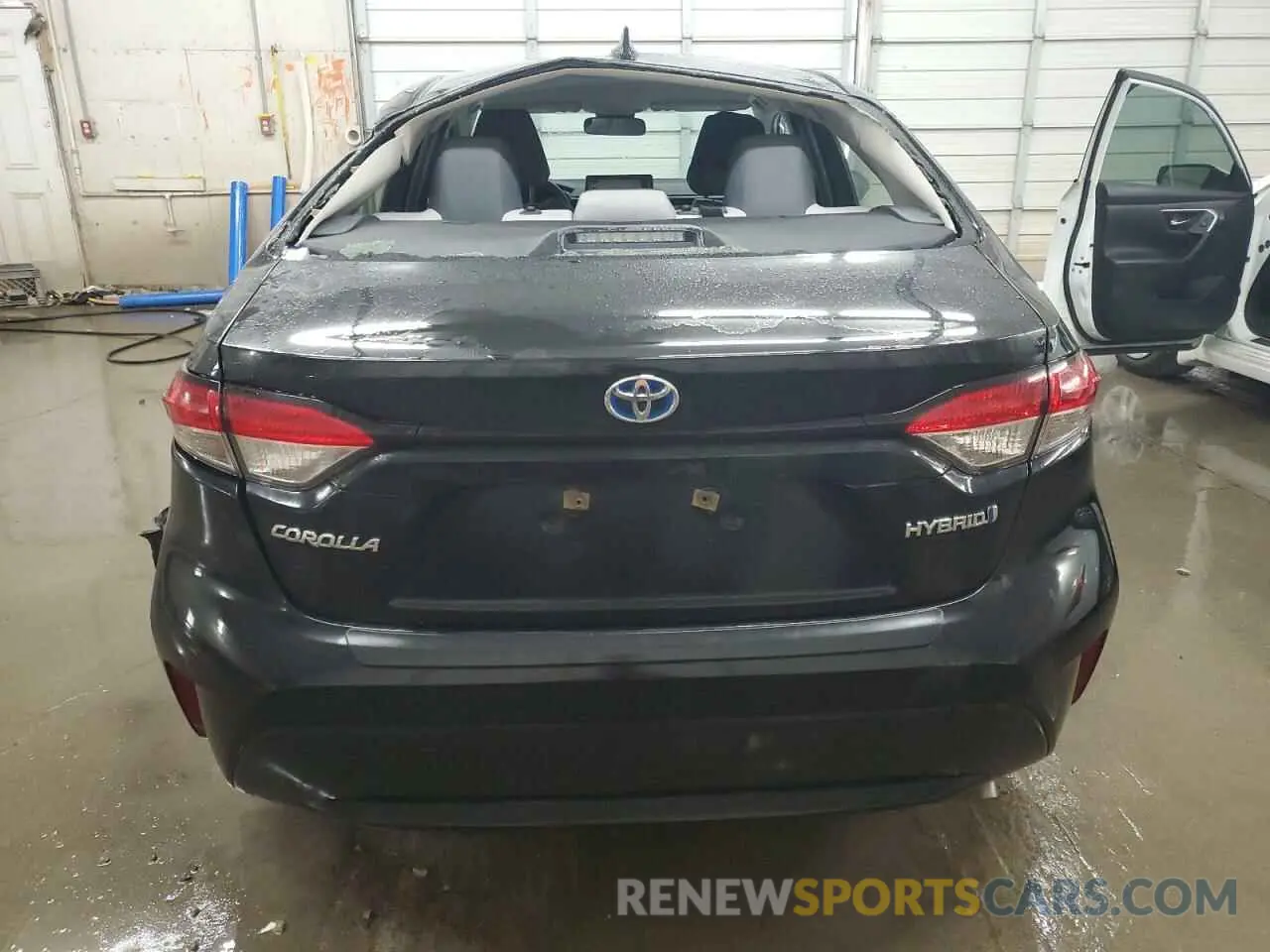 6 Photograph of a damaged car JTDEAMDE1NJ061701 TOYOTA COROLLA 2022