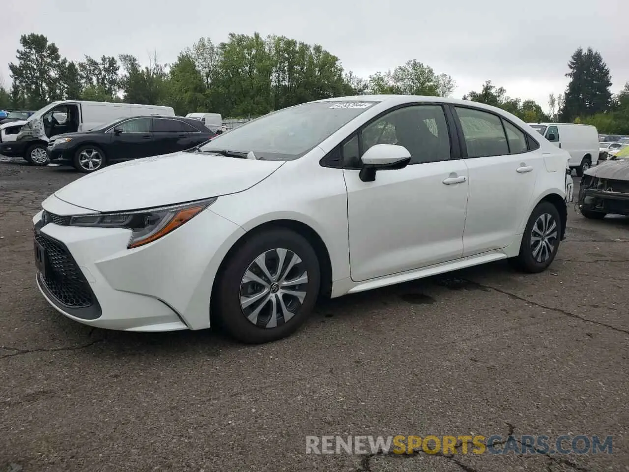 1 Photograph of a damaged car JTDEAMDE2N3012883 TOYOTA COROLLA 2022