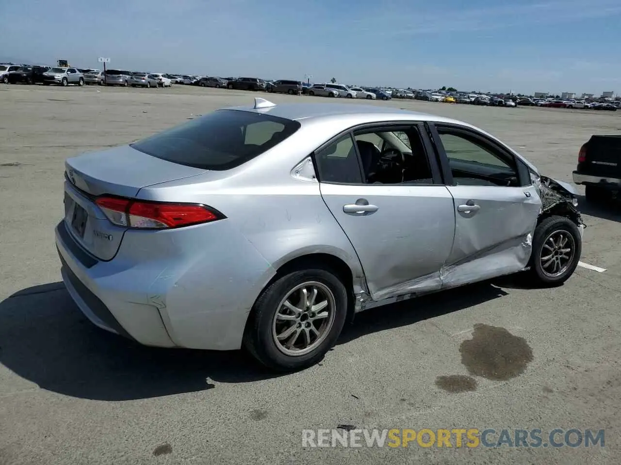 3 Photograph of a damaged car JTDEAMDE3NJ046522 TOYOTA COROLLA 2022