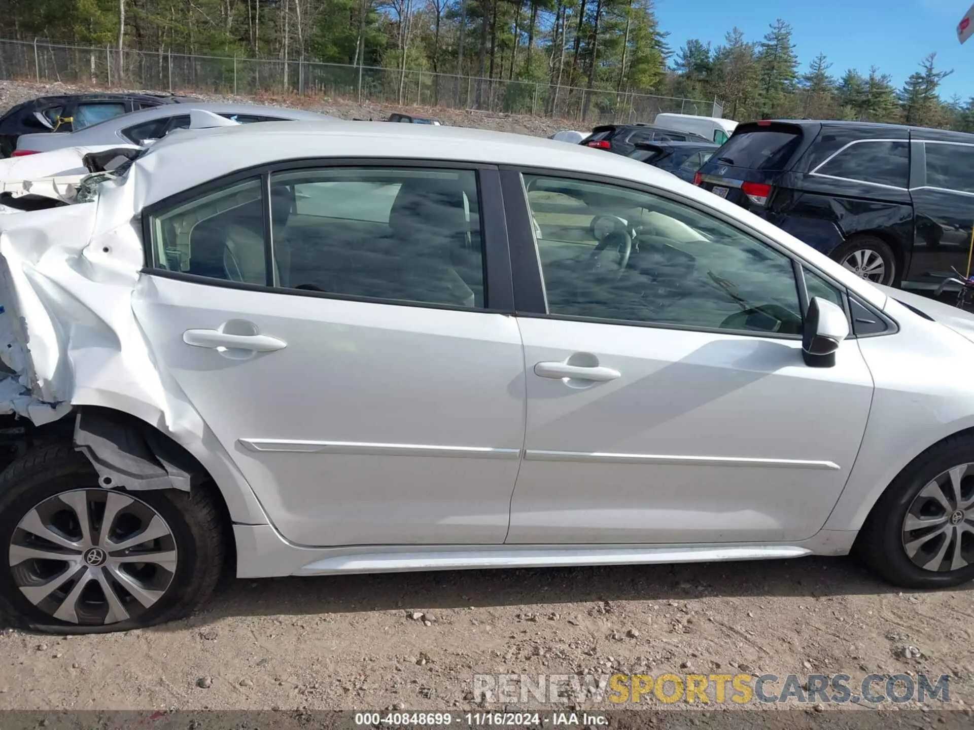 12 Фотография поврежденного автомобиля JTDEAMDE4N3000394 TOYOTA COROLLA 2022