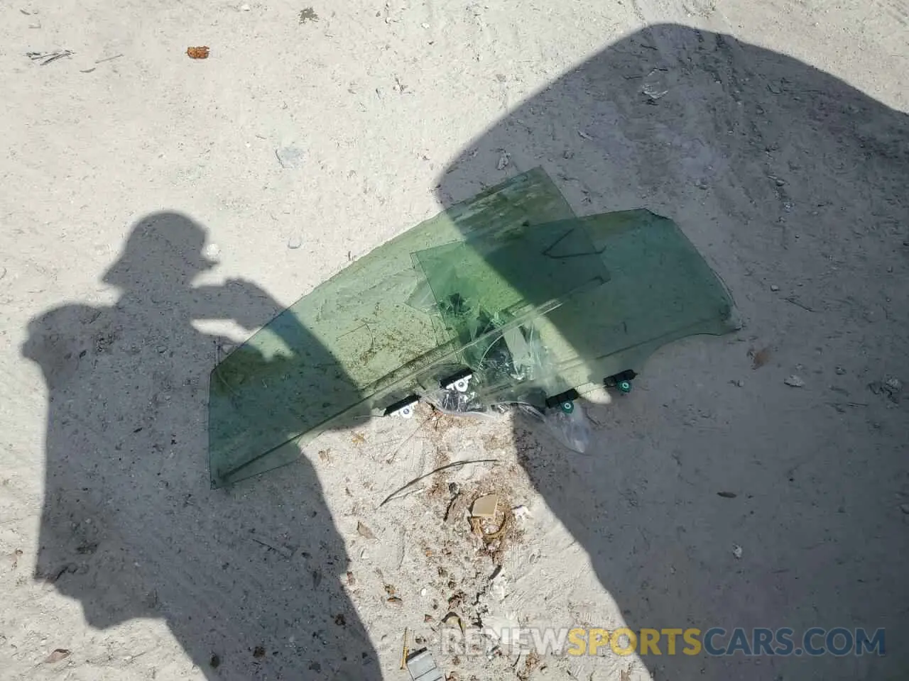 12 Photograph of a damaged car JTDEAMDE5NJ053570 TOYOTA COROLLA 2022