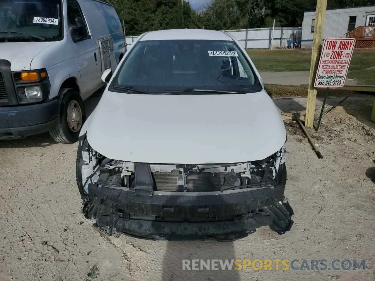 5 Photograph of a damaged car JTDEAMDE5NJ053570 TOYOTA COROLLA 2022