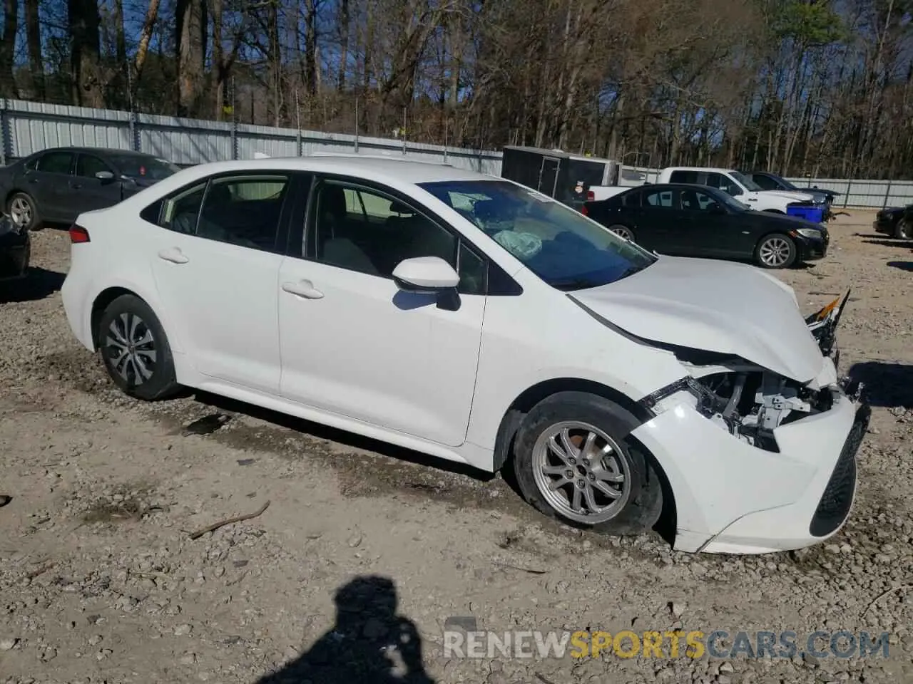 4 Photograph of a damaged car JTDEAMDE6N3000204 TOYOTA COROLLA 2022