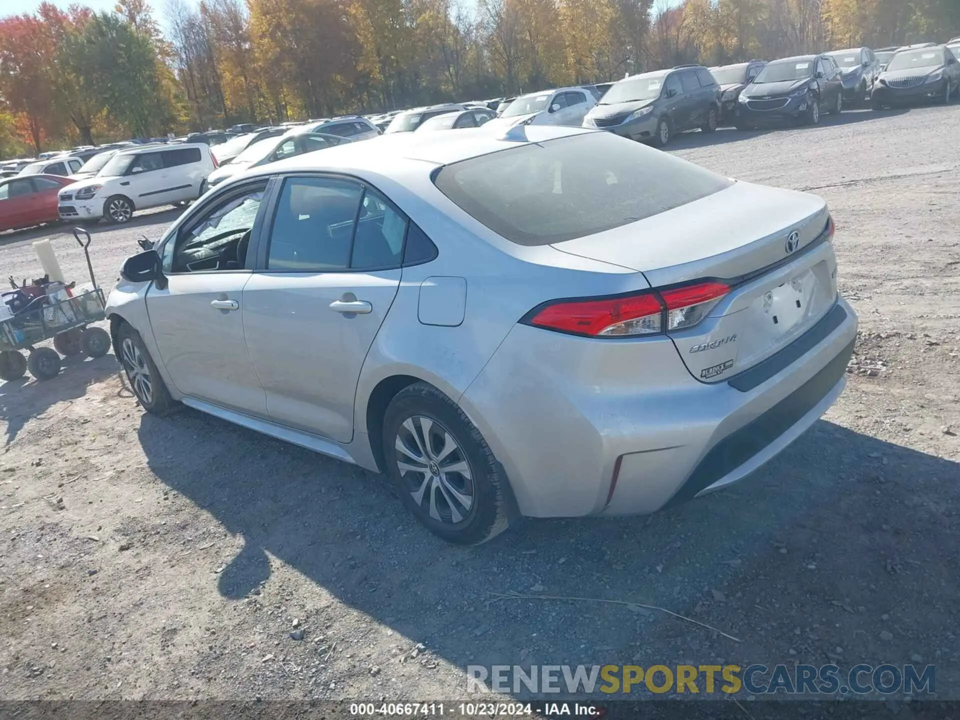 3 Фотография поврежденного автомобиля JTDEAMDE6NJ039810 TOYOTA COROLLA 2022