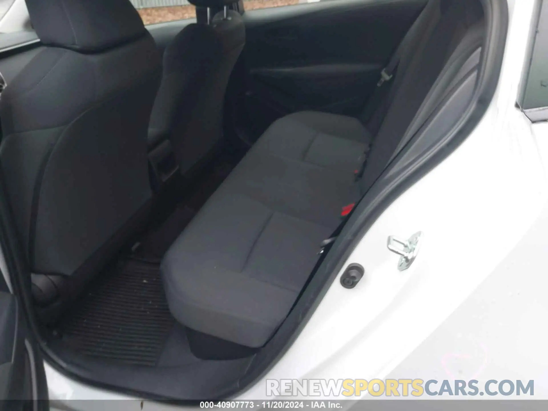 8 Фотография поврежденного автомобиля JTDEAMDE7N3006500 TOYOTA COROLLA 2022