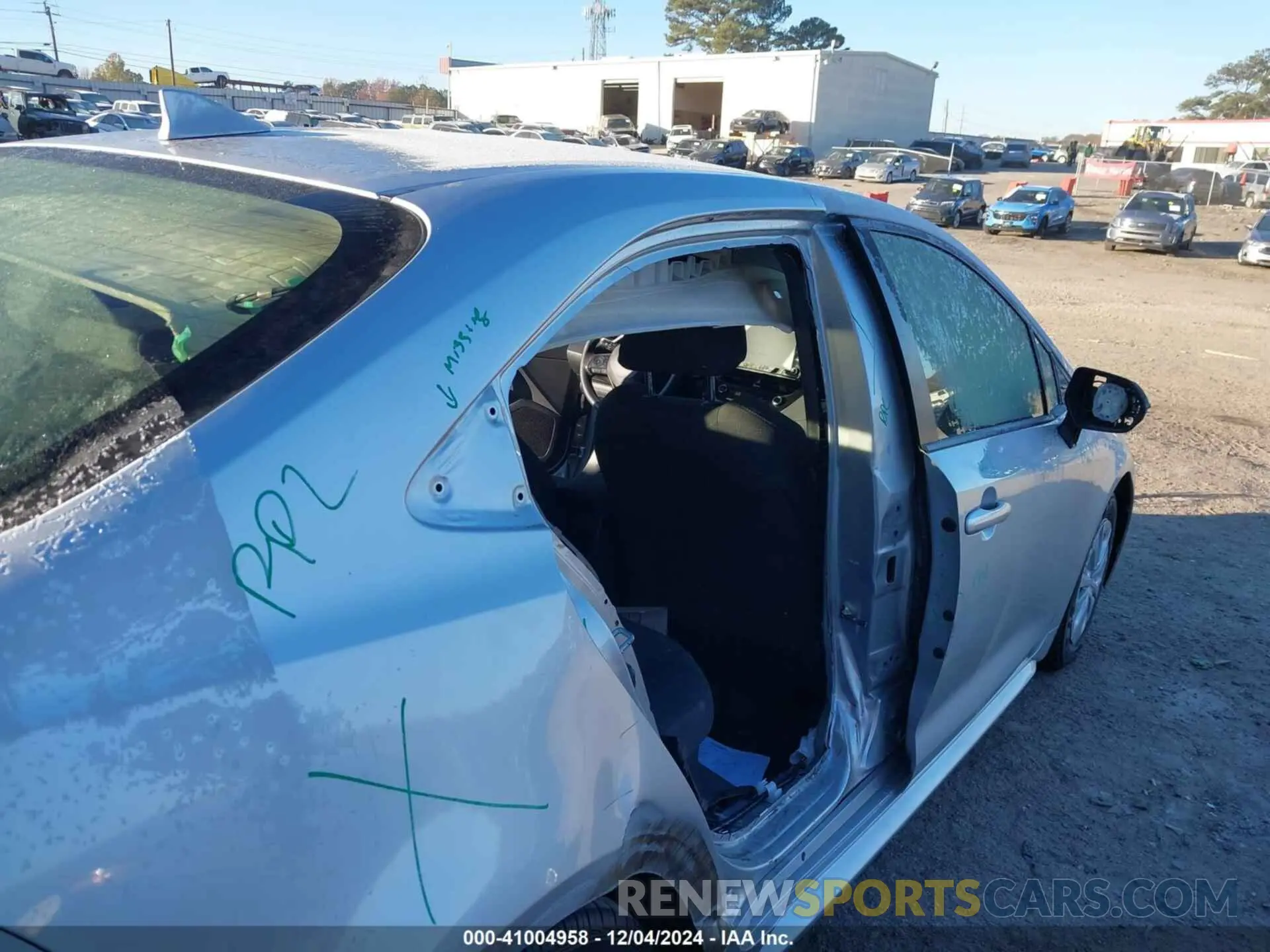 6 Photograph of a damaged car JTDEAMDE7NJ055305 TOYOTA COROLLA 2022