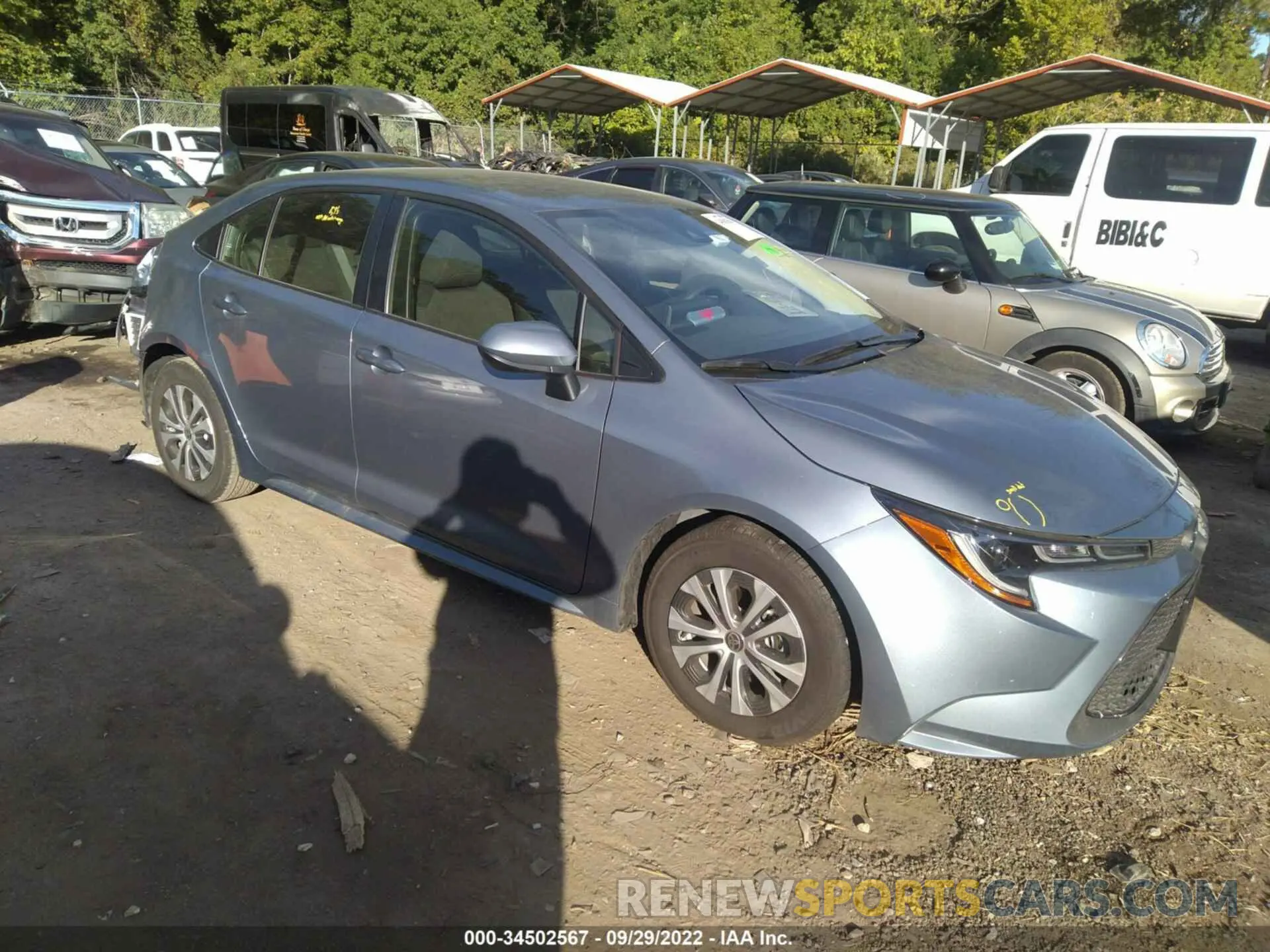 1 Фотография поврежденного автомобиля JTDEAMDE8NJ054891 TOYOTA COROLLA 2022