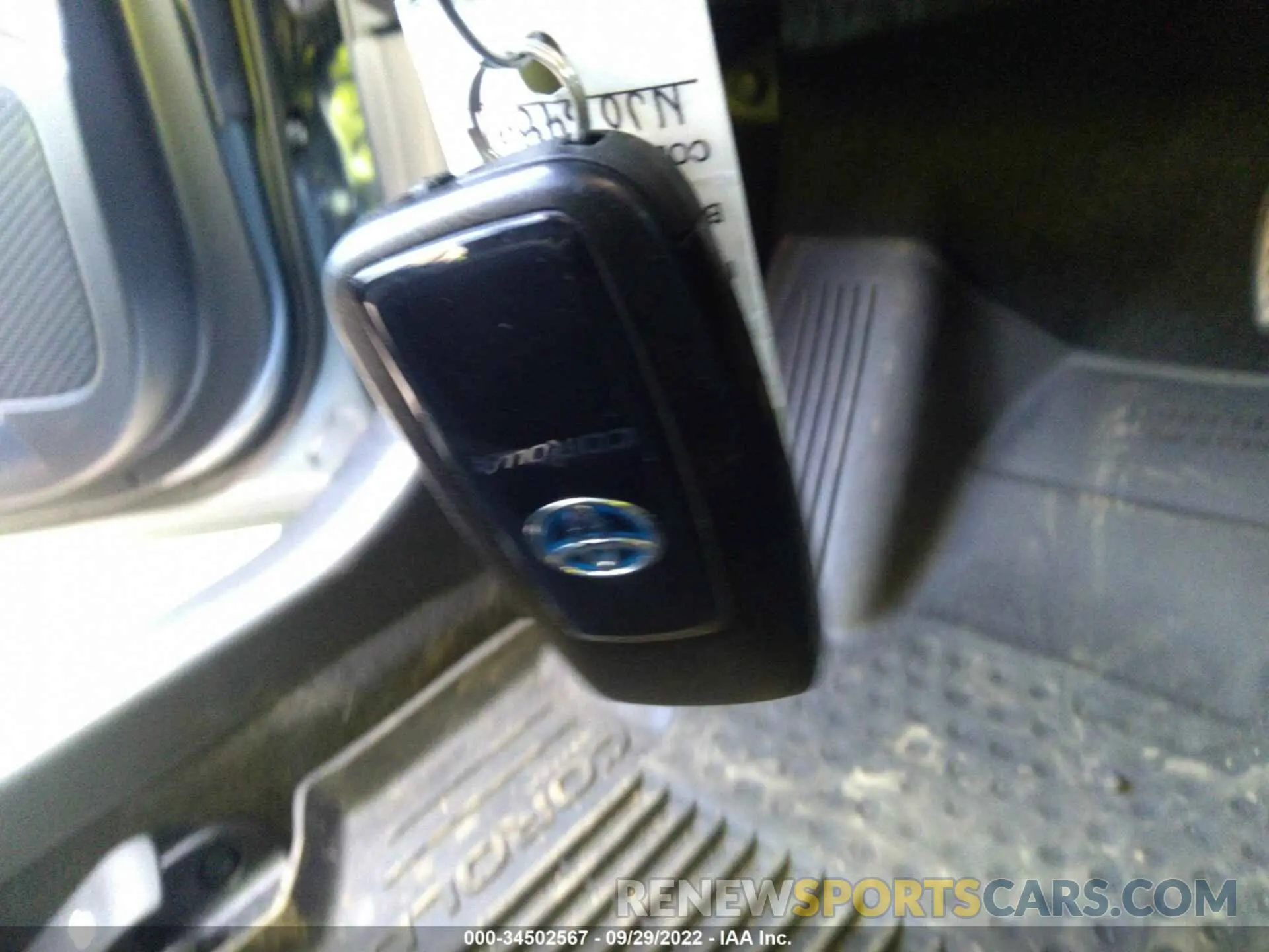 11 Фотография поврежденного автомобиля JTDEAMDE8NJ054891 TOYOTA COROLLA 2022