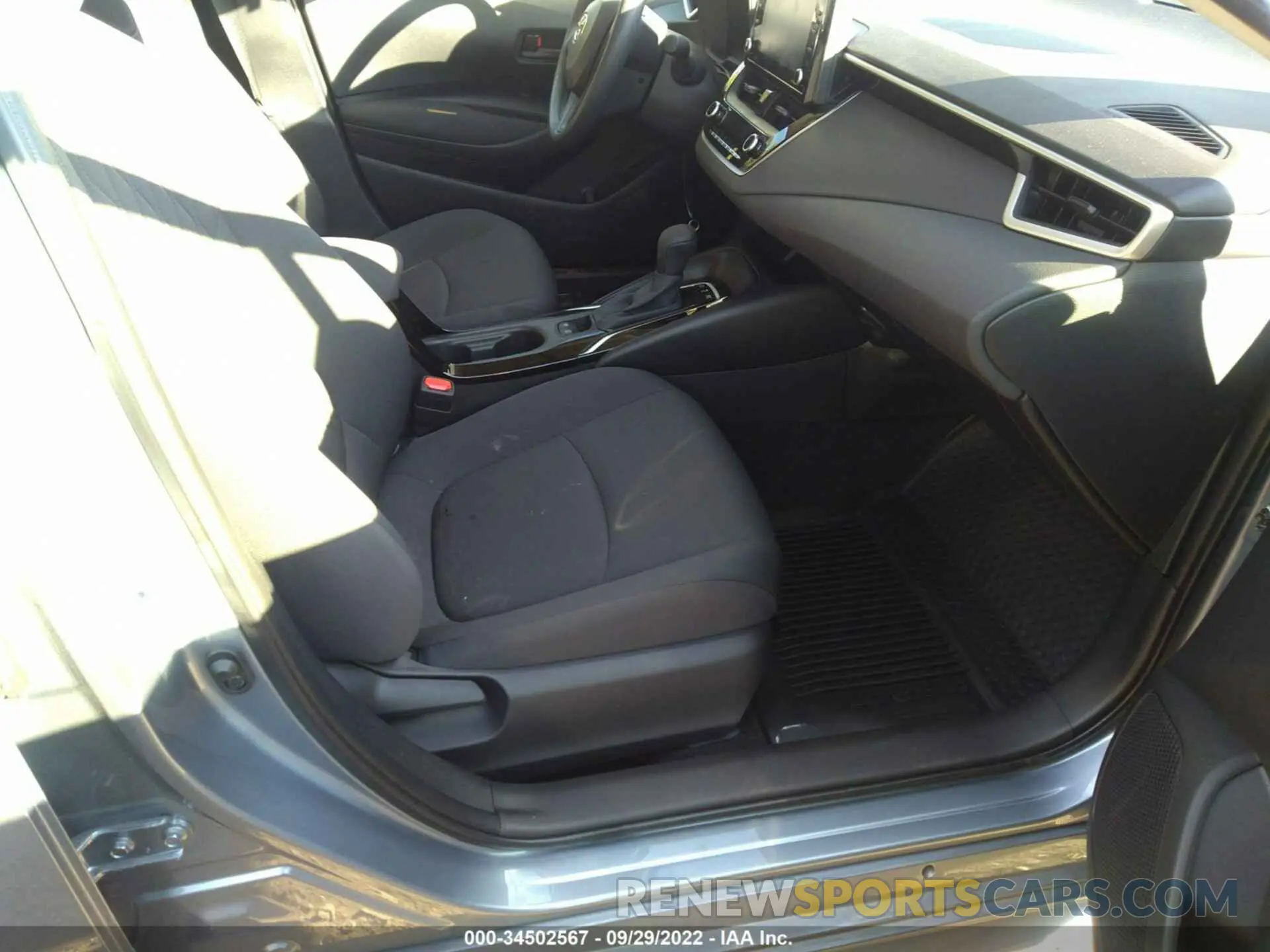 5 Фотография поврежденного автомобиля JTDEAMDE8NJ054891 TOYOTA COROLLA 2022