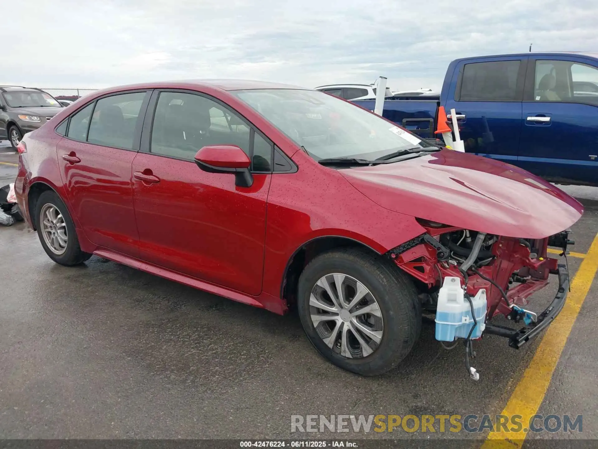 18 Photograph of a damaged car JTDEAMDE8NJ059444 TOYOTA COROLLA 2022