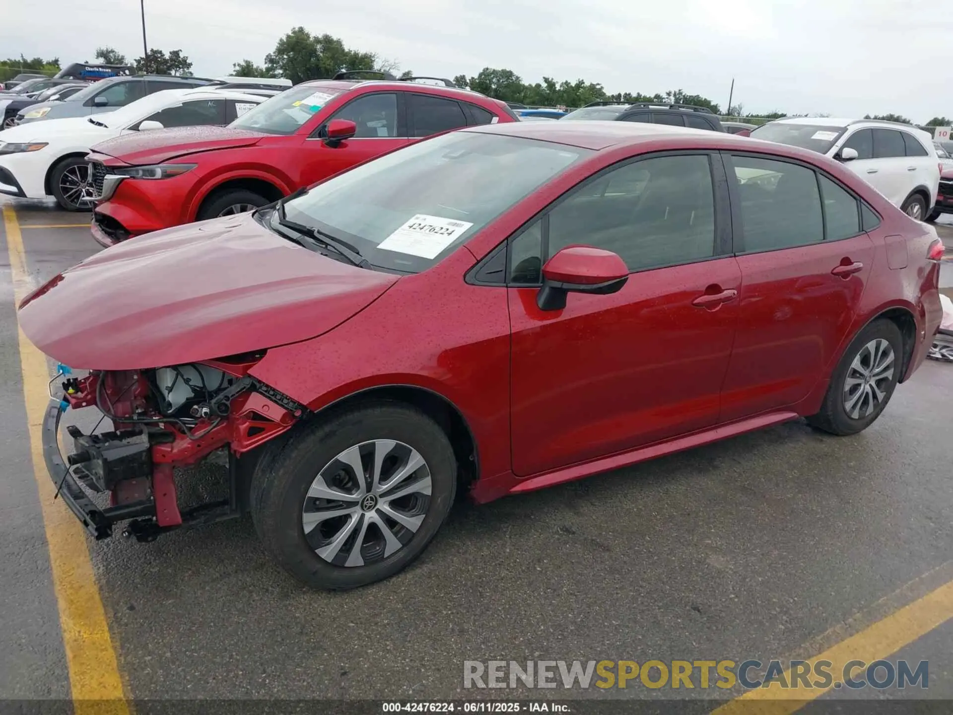 19 Photograph of a damaged car JTDEAMDE8NJ059444 TOYOTA COROLLA 2022