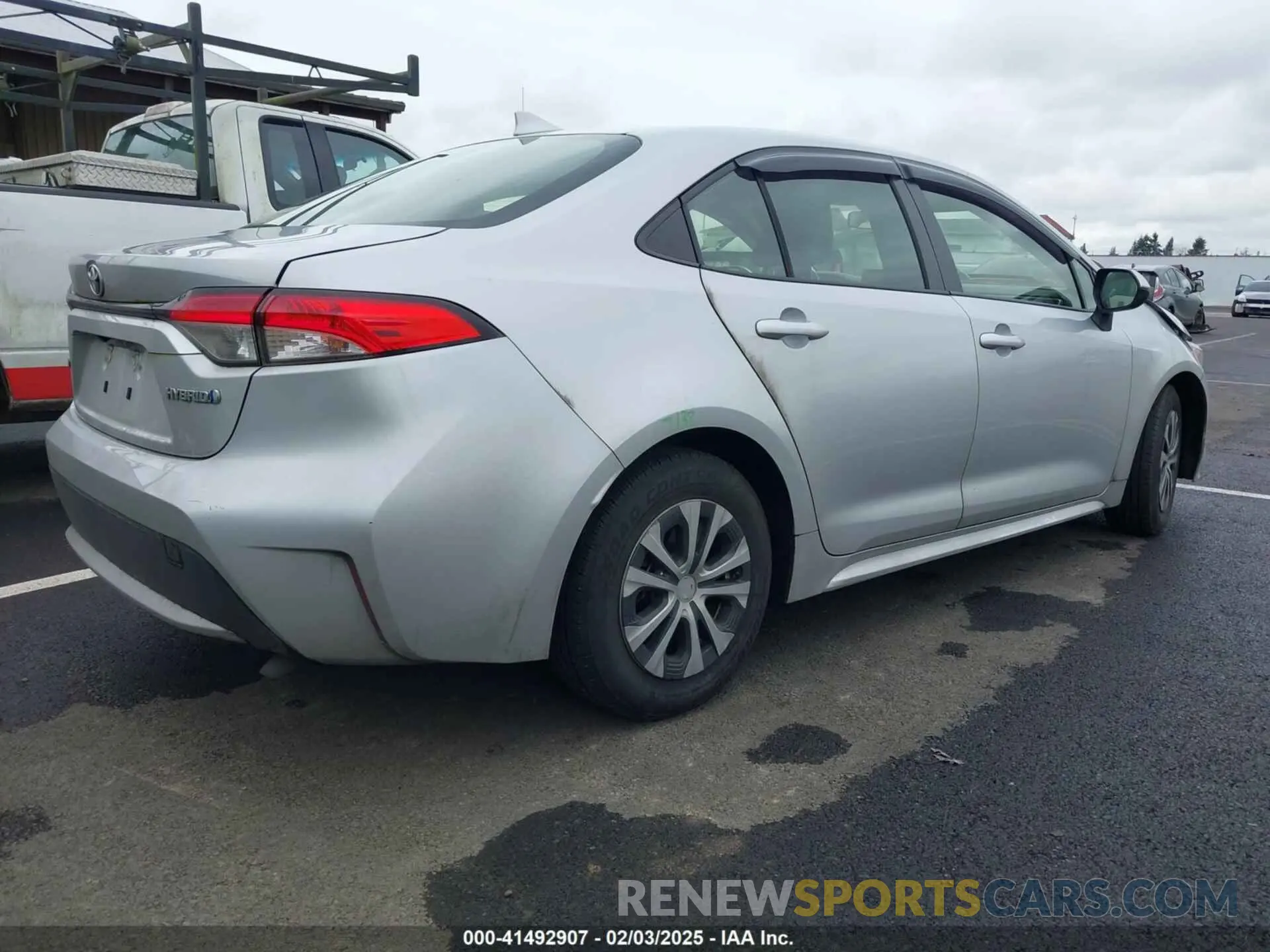 4 Фотография поврежденного автомобиля JTDEAMDE9NJ042023 TOYOTA COROLLA 2022
