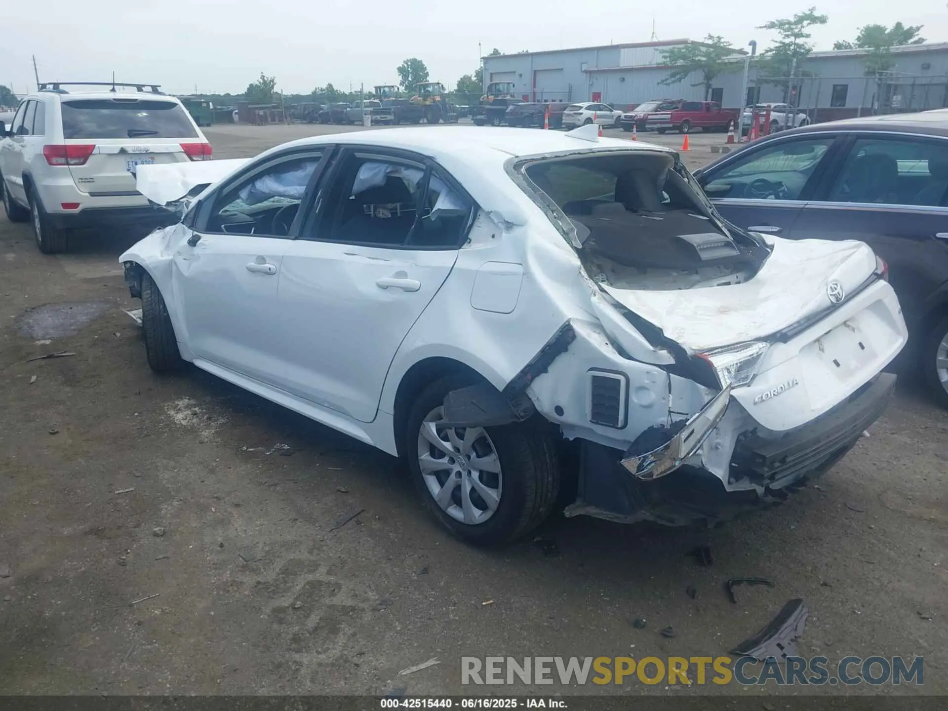 3 Photograph of a damaged car JTDEPMAE0N3001769 TOYOTA COROLLA 2022