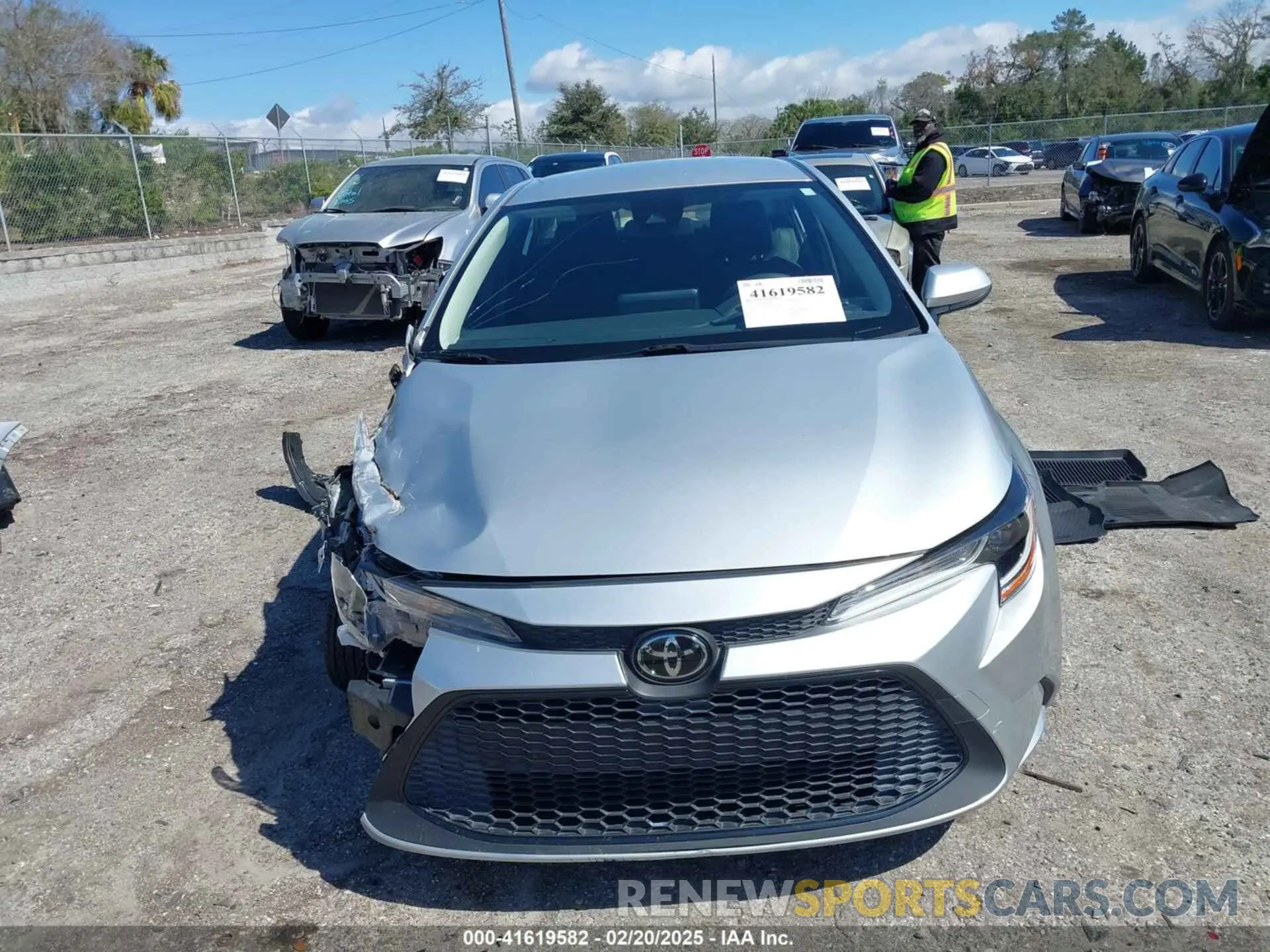 12 Фотография поврежденного автомобиля JTDEPMAE0N3021049 TOYOTA COROLLA 2022